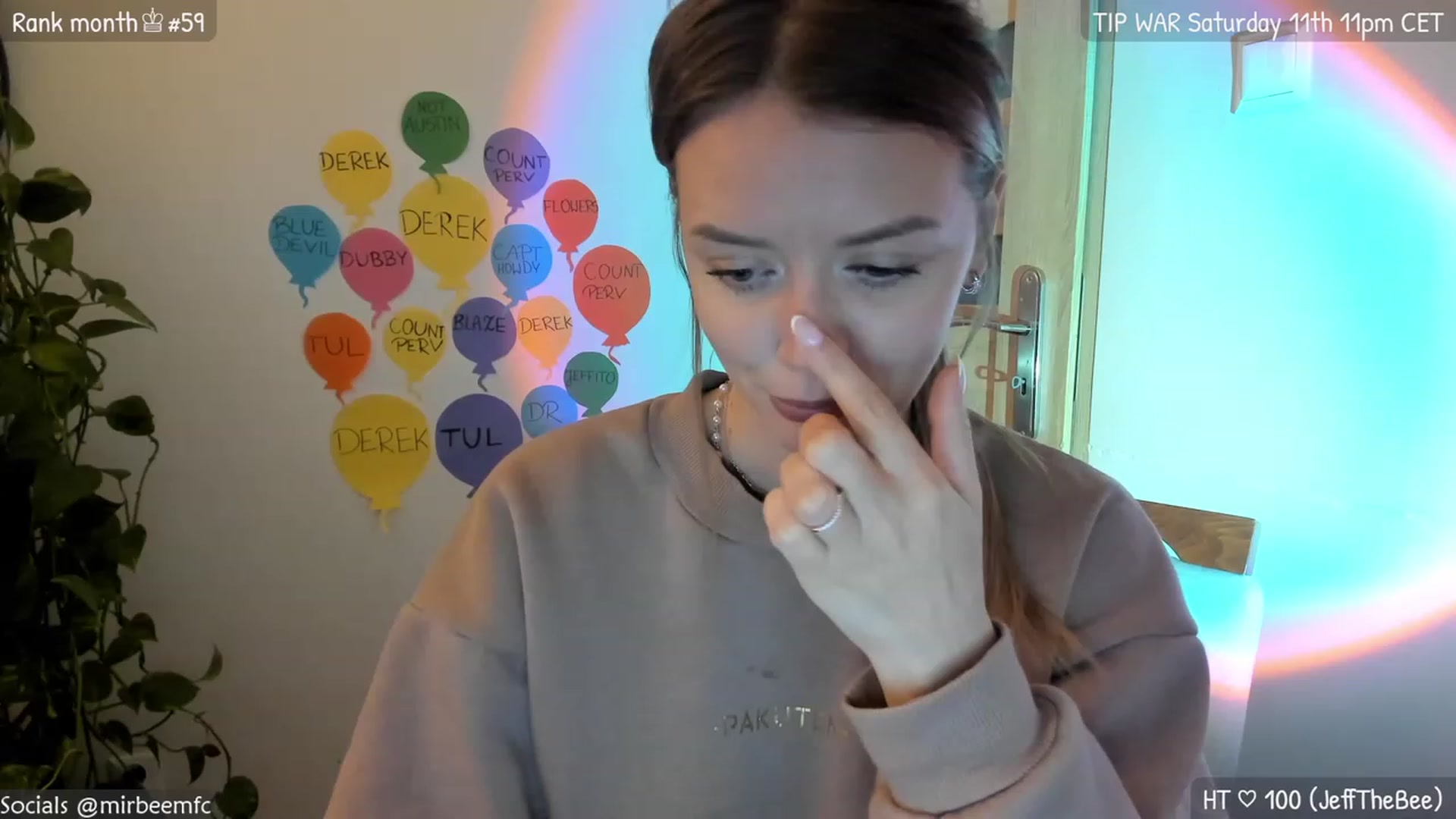 Gallery image thumbnail from MirBee's myfreecams stream on, 03/10/2023, 24:03 image 12 of 20