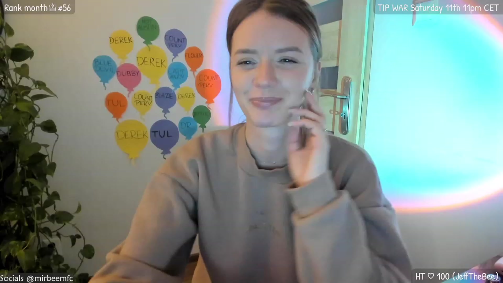 Gallery image thumbnail from MirBee's myfreecams stream on, 03/10/2023, 24:03 image 15 of 20