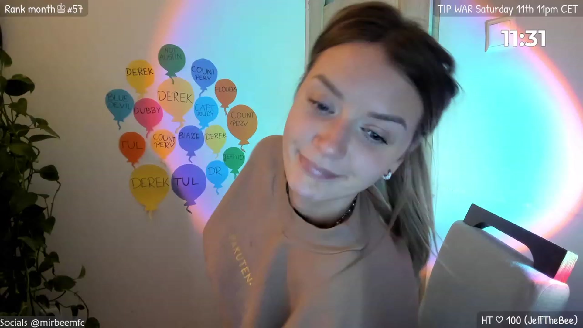 Gallery image thumbnail from MirBee's myfreecams stream on, 03/10/2023, 01:16 image 13 of 20