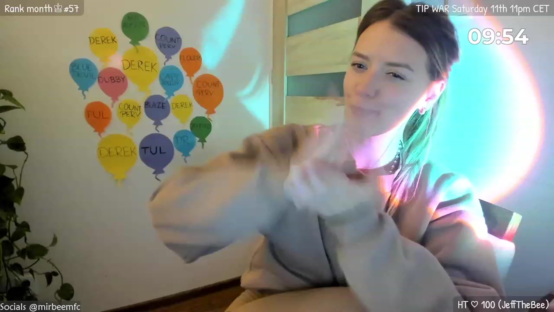 Gallery image thumbnail from MirBee's myfreecams stream on, 03/10/2023, 01:16 image 14 of 20