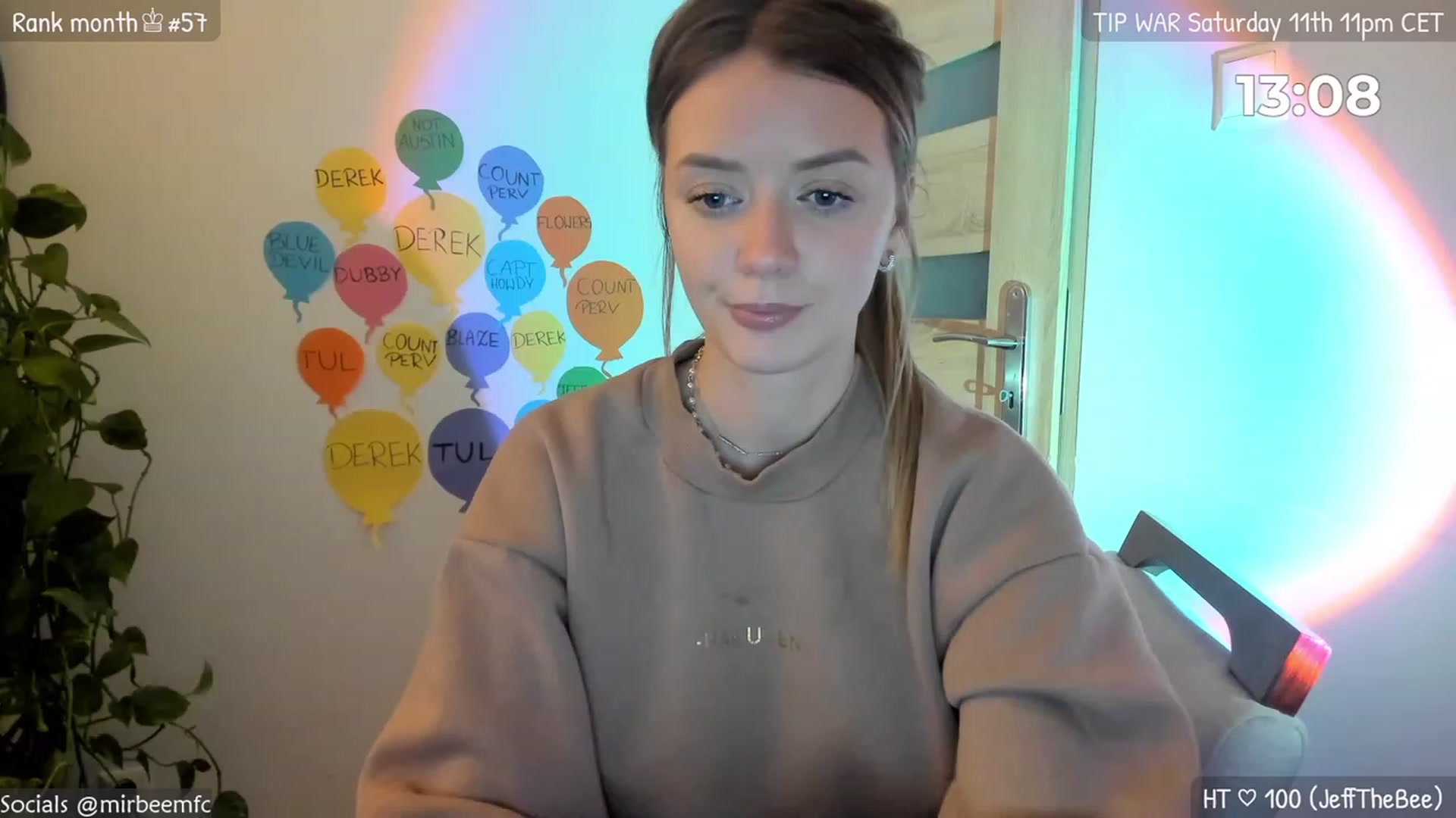 Gallery image thumbnail from MirBee's myfreecams stream on, 03/10/2023, 01:16 image 12 of 20