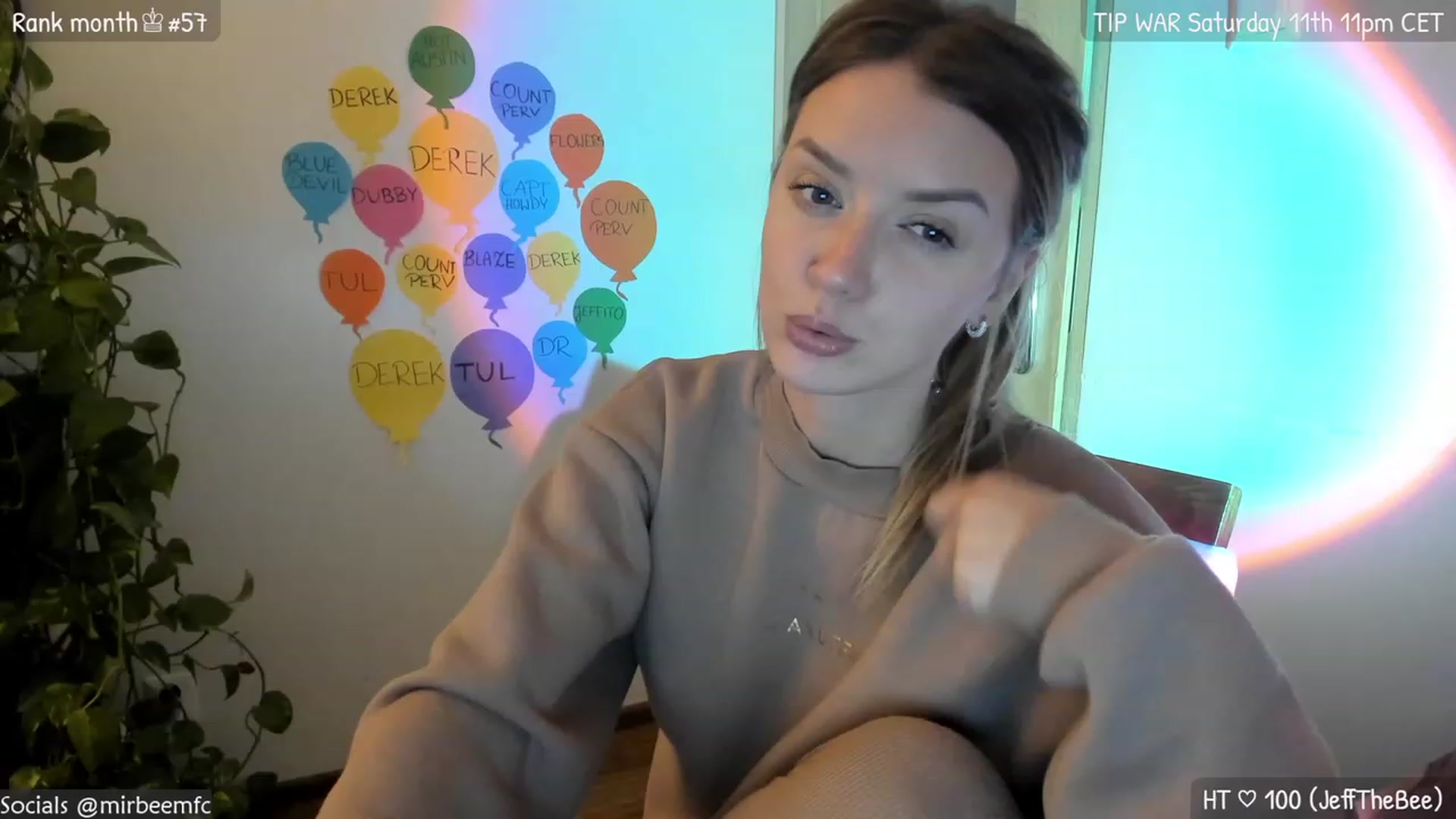 Gallery image thumbnail from MirBee's myfreecams stream on, 03/10/2023, 01:16 image 4 of 20