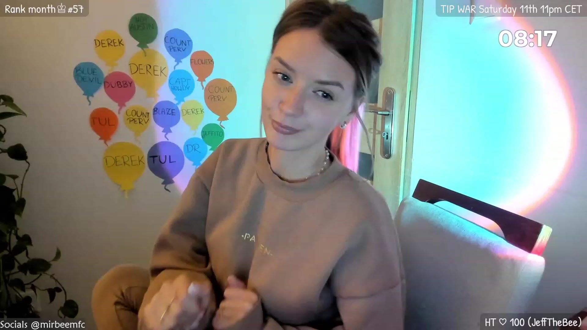 Gallery image thumbnail from MirBee's myfreecams stream on, 03/10/2023, 01:16 image 15 of 20