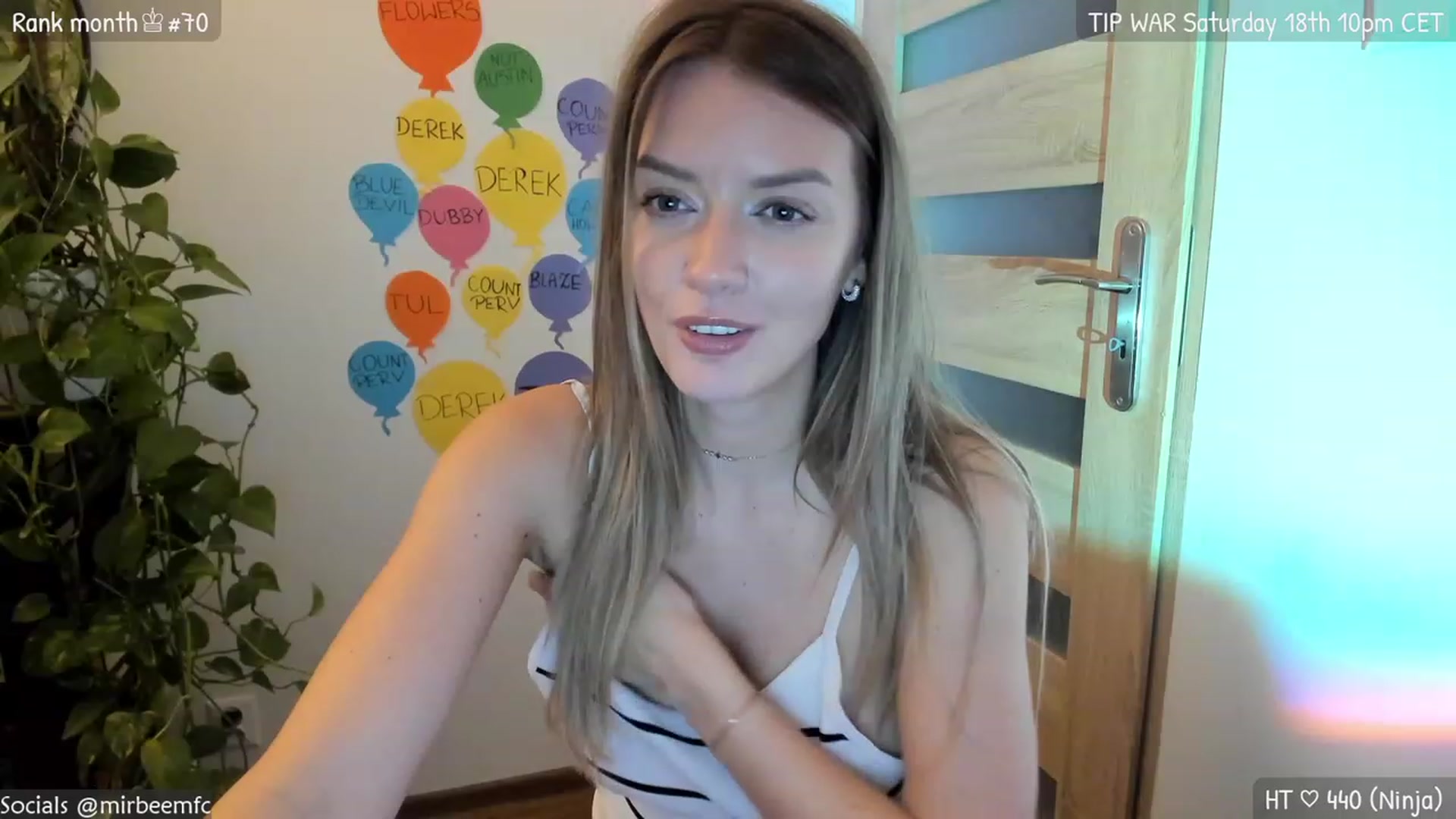 Gallery image thumbnail from MirBee's myfreecams stream on, 03/13/2023, 24:41 image 15 of 20