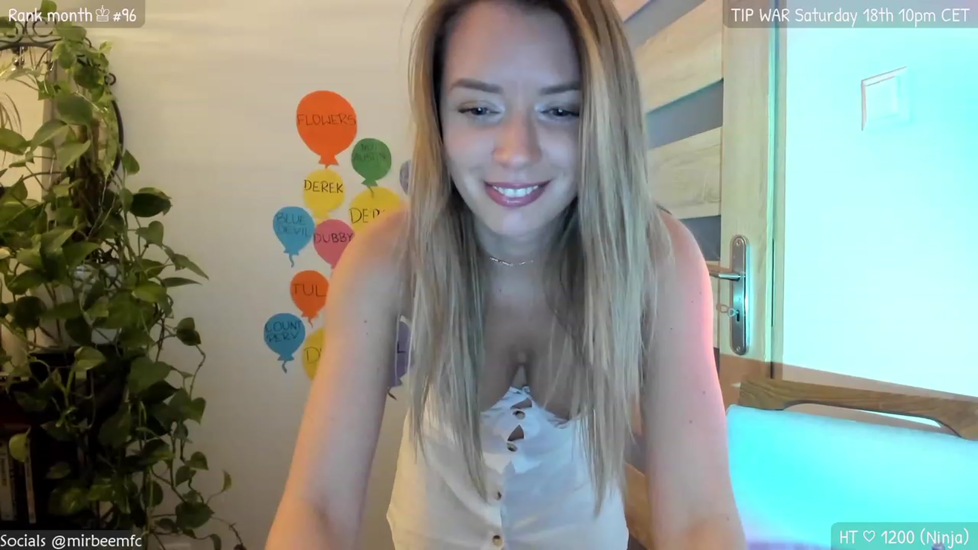 Gallery image thumbnail from MirBee's myfreecams stream on, 03/15/2023, 23:10 image 14 of 20