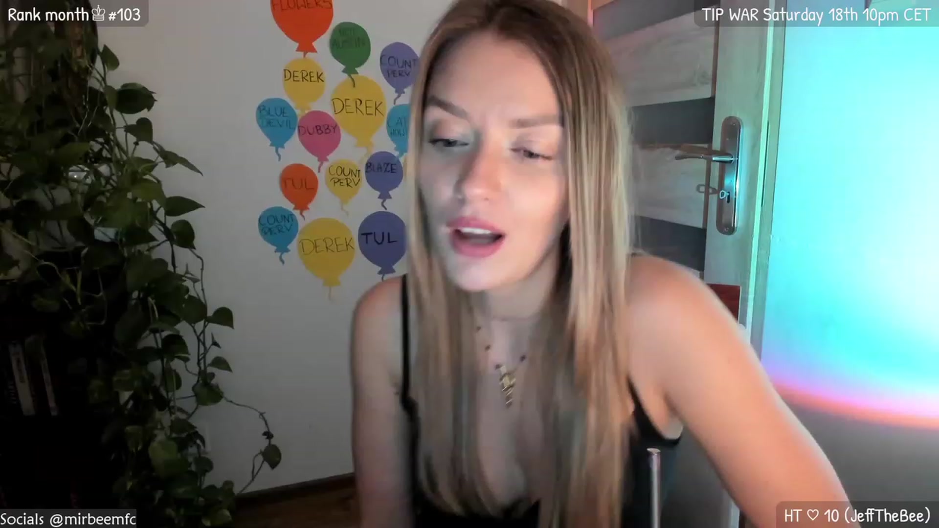 Gallery image thumbnail from MirBee's myfreecams stream on, 03/18/2023, 24:09 image 6 of 20