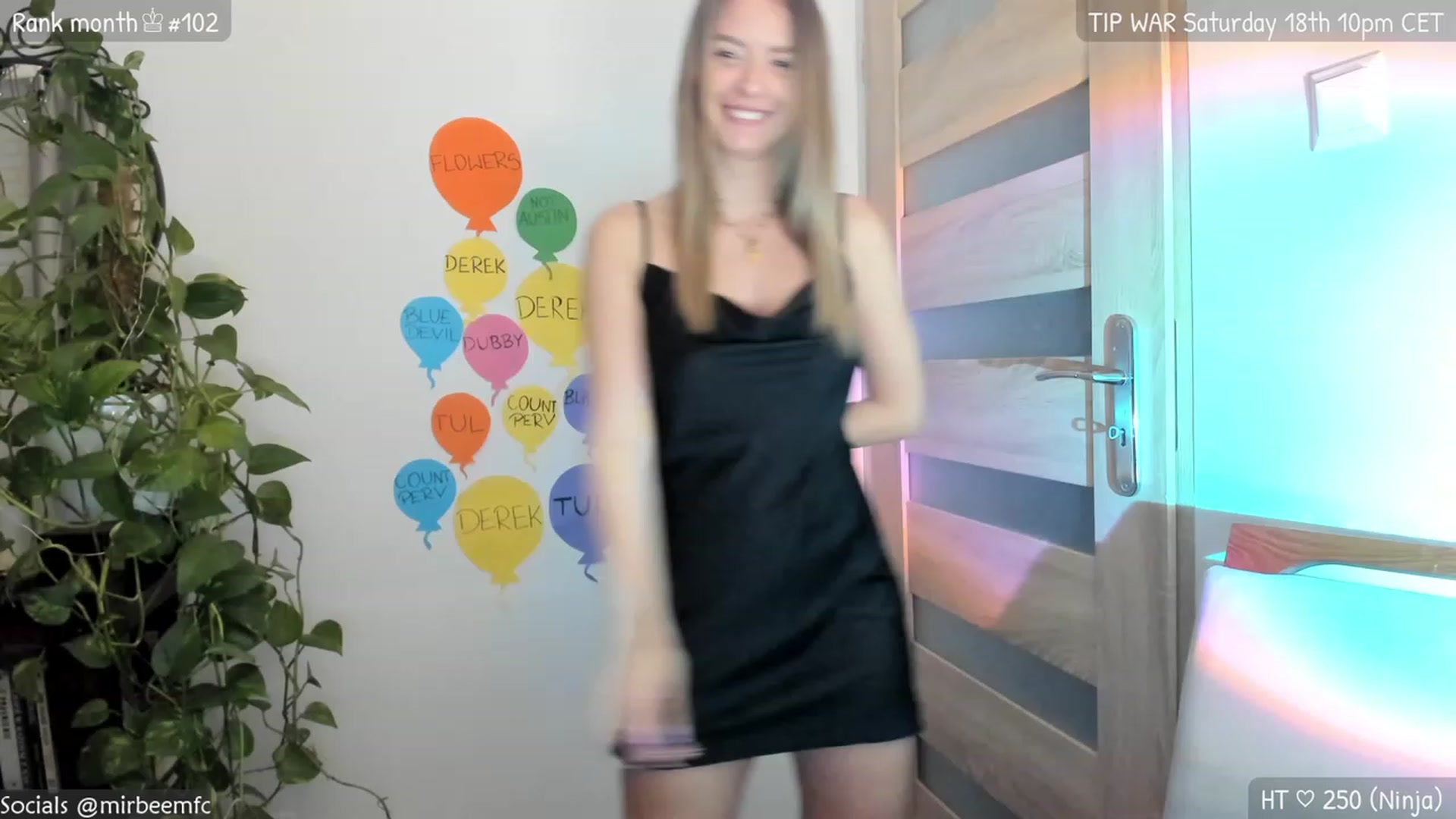 Gallery image thumbnail from MirBee's myfreecams stream on, 03/18/2023, 24:09 image 12 of 20