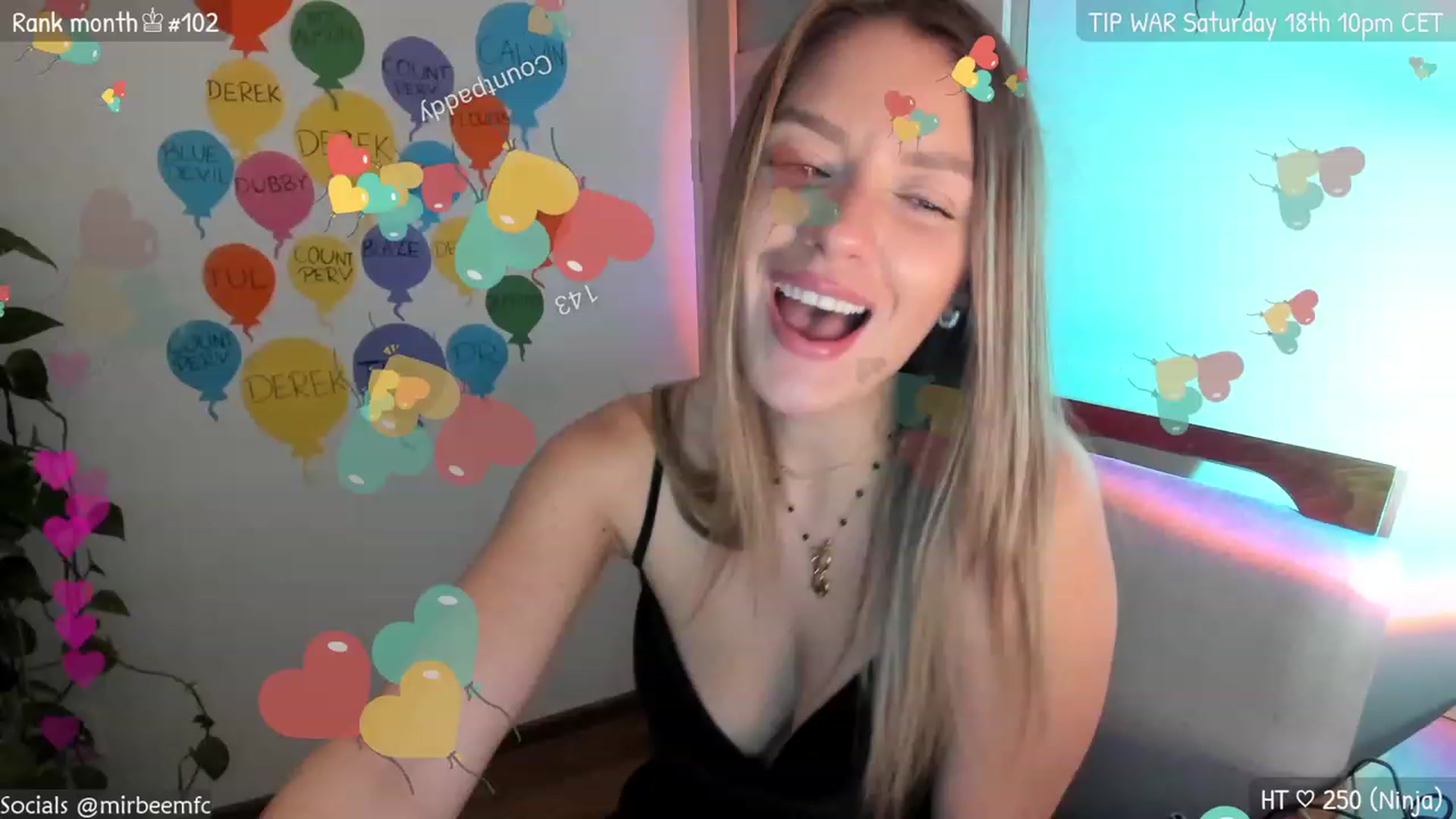 Gallery image thumbnail from MirBee's myfreecams stream on, 03/18/2023, 24:09 image 17 of 20