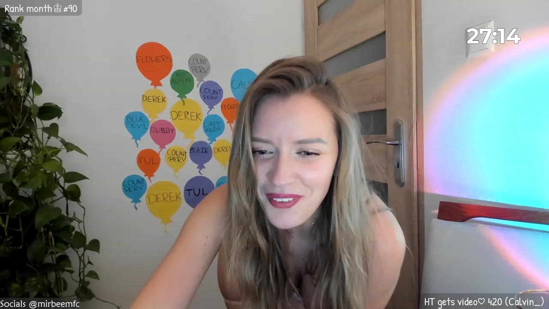 Gallery image thumbnail from MirBee's myfreecams stream on, 03/18/2023, 22:07 image 6 of 20