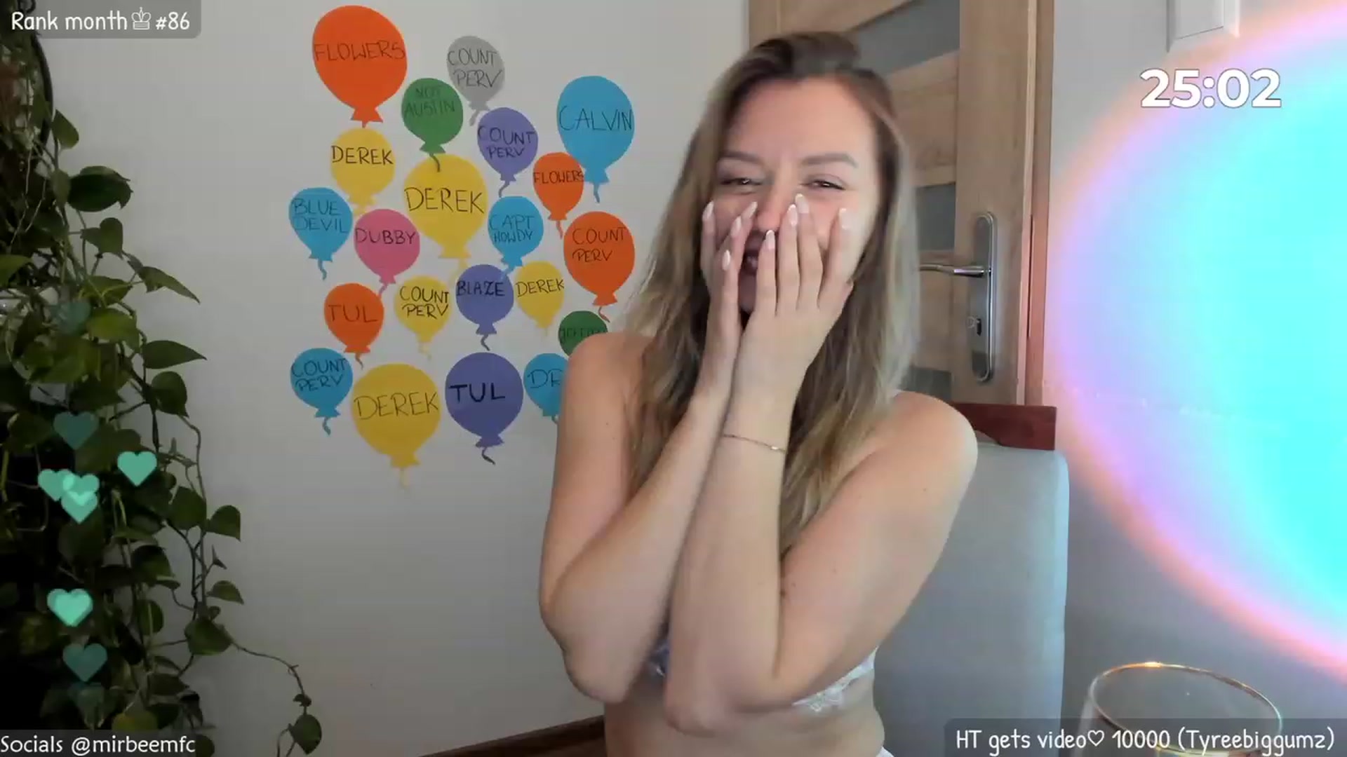 Gallery image thumbnail from MirBee's myfreecams stream on, 03/18/2023, 22:07 image 7 of 20