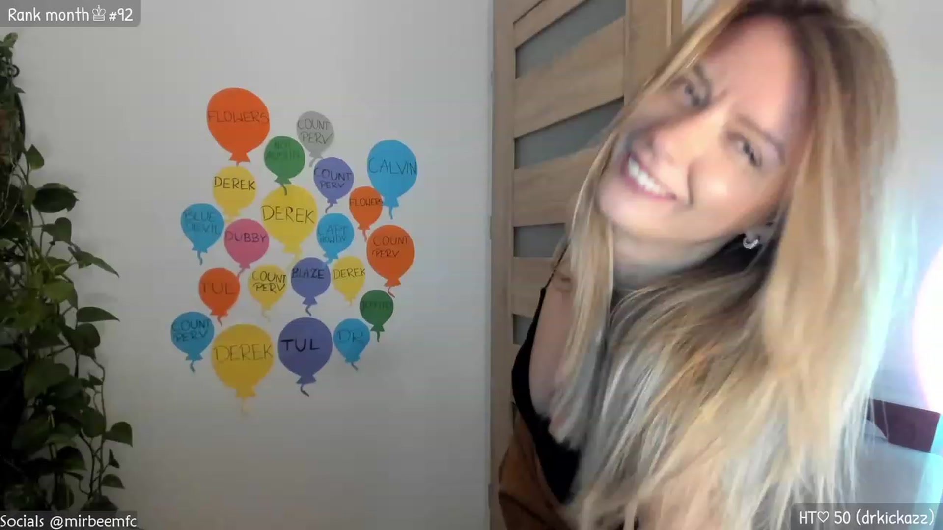 Gallery image thumbnail from MirBee's myfreecams stream on, 03/22/2023, 24:08 image 19 of 20