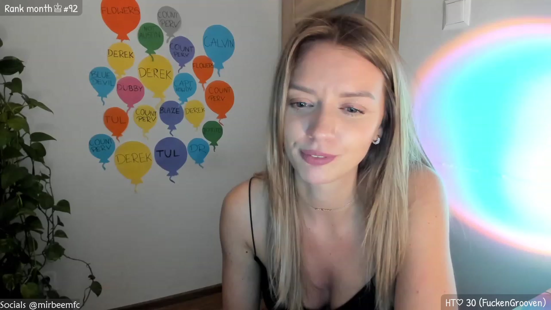 Gallery image thumbnail from MirBee's myfreecams stream on, 03/22/2023, 24:08 image 8 of 20