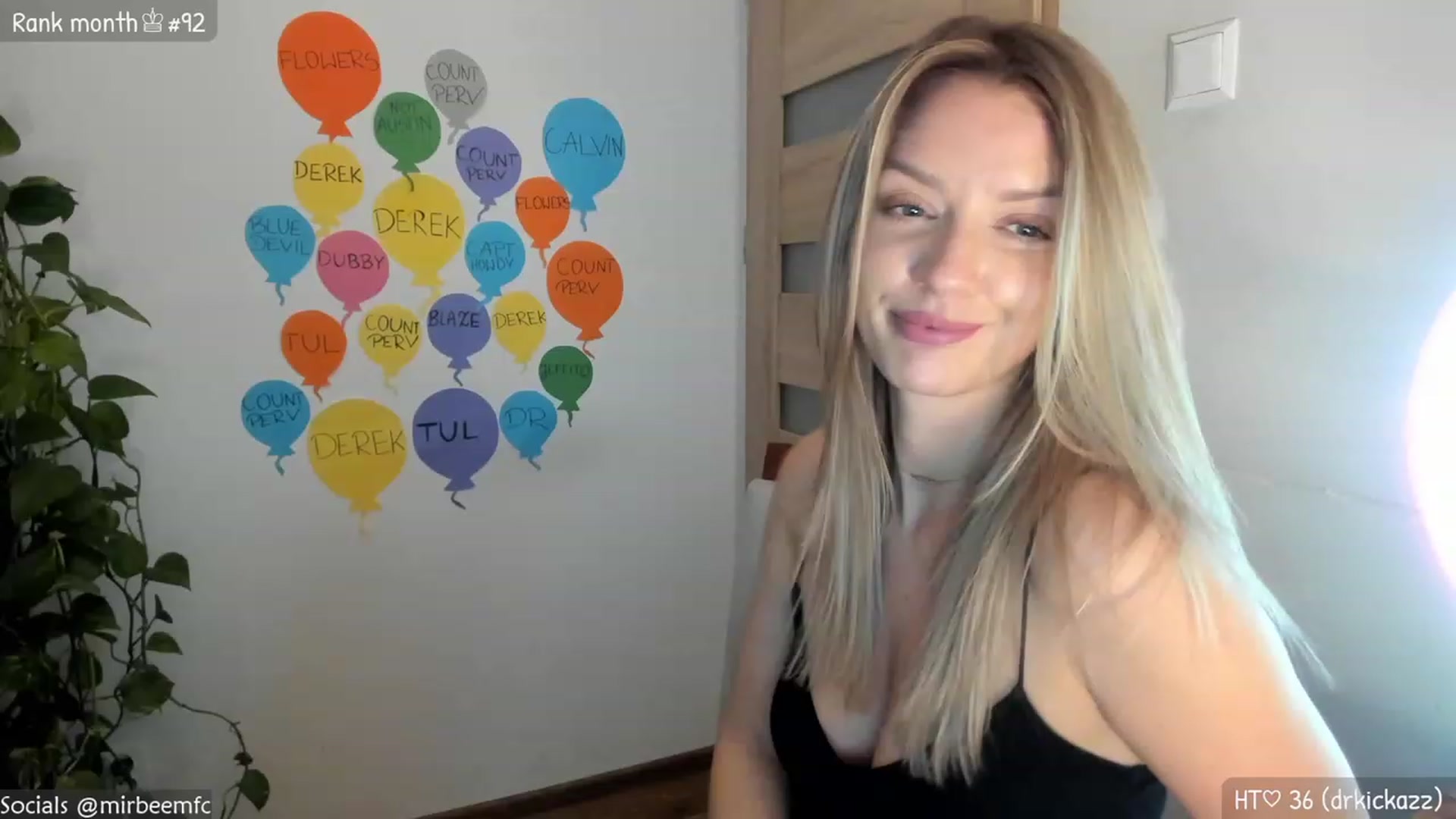 Gallery image thumbnail from MirBee's myfreecams stream on, 03/22/2023, 24:08 image 13 of 20
