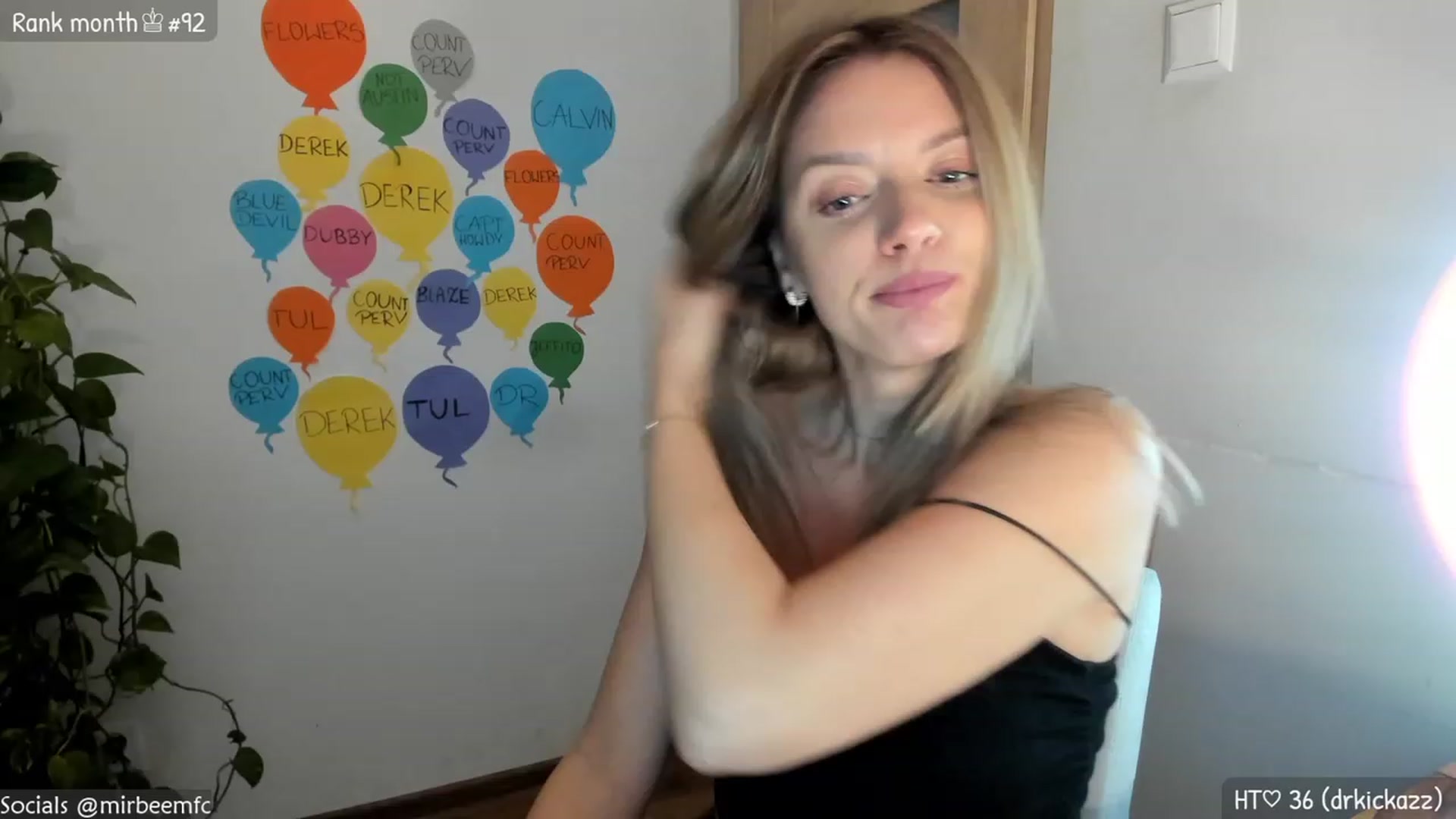 Gallery image thumbnail from MirBee's myfreecams stream on, 03/22/2023, 24:08 image 12 of 20