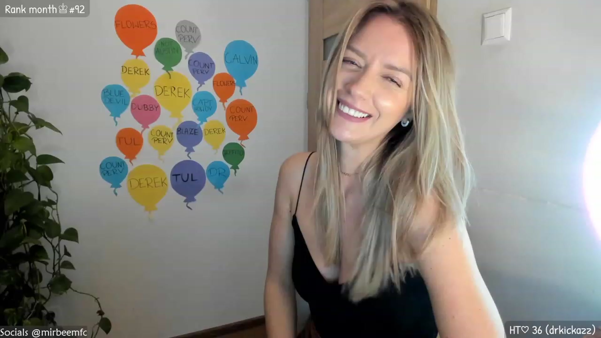 Gallery image thumbnail from MirBee's myfreecams stream on, 03/22/2023, 24:08 image 14 of 20