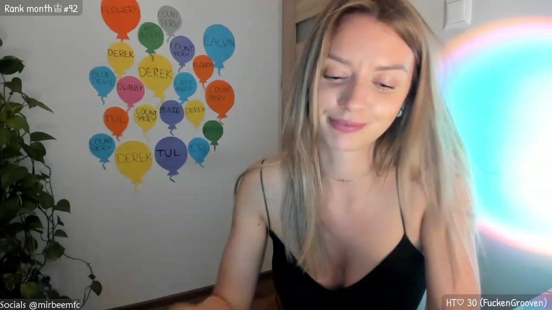 Gallery image thumbnail from MirBee's myfreecams stream on, 03/22/2023, 24:08 image 9 of 20