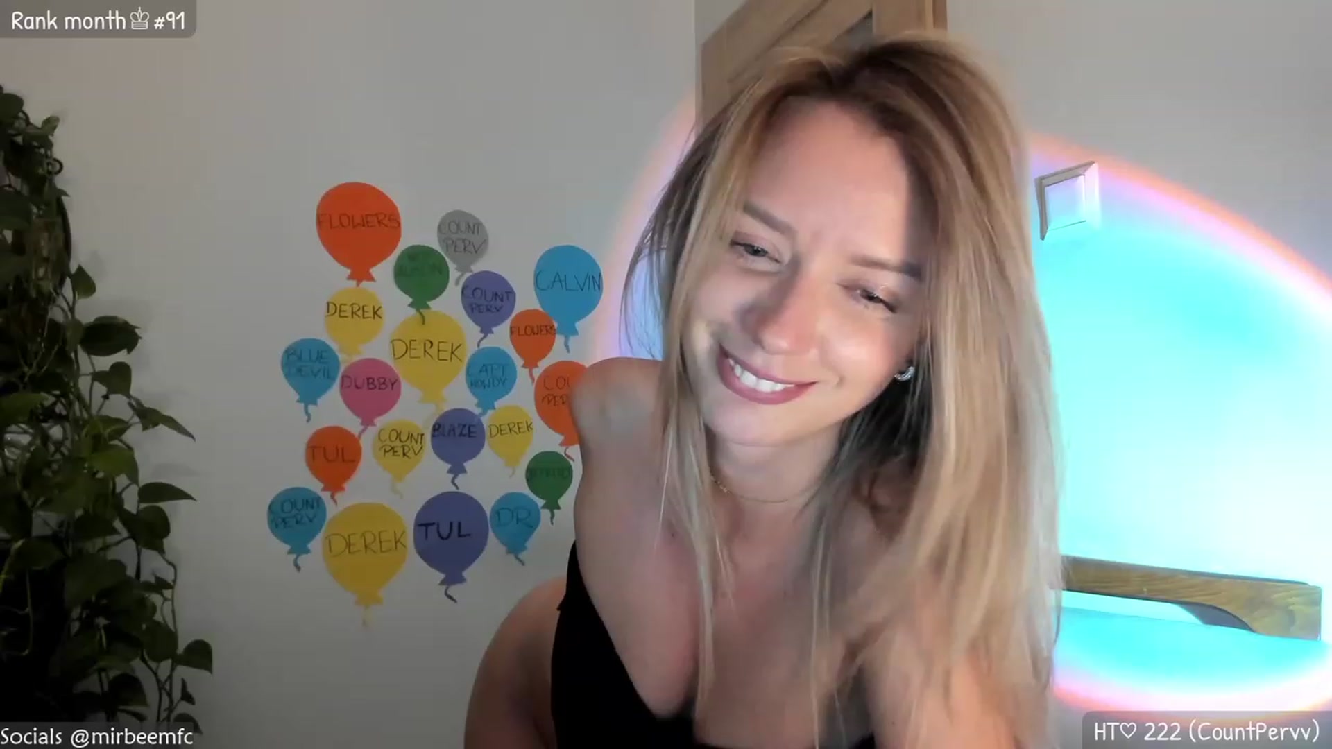 Gallery image thumbnail from MirBee's myfreecams stream on, 03/22/2023, 02:58 image 6 of 20