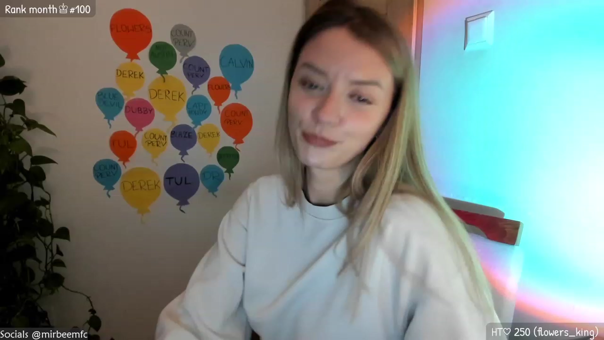 Gallery image thumbnail from MirBee's myfreecams stream on, 03/23/2023, 22:59 image 14 of 20