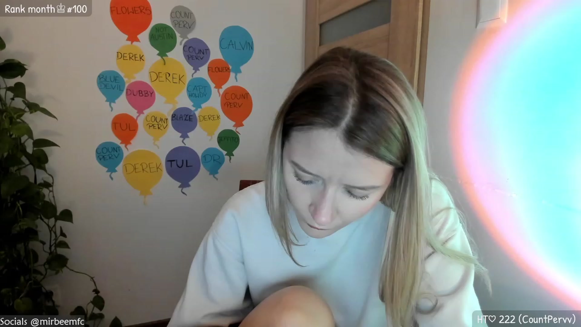 Gallery image thumbnail from MirBee's myfreecams stream on, 03/23/2023, 22:59 image 1 of 20