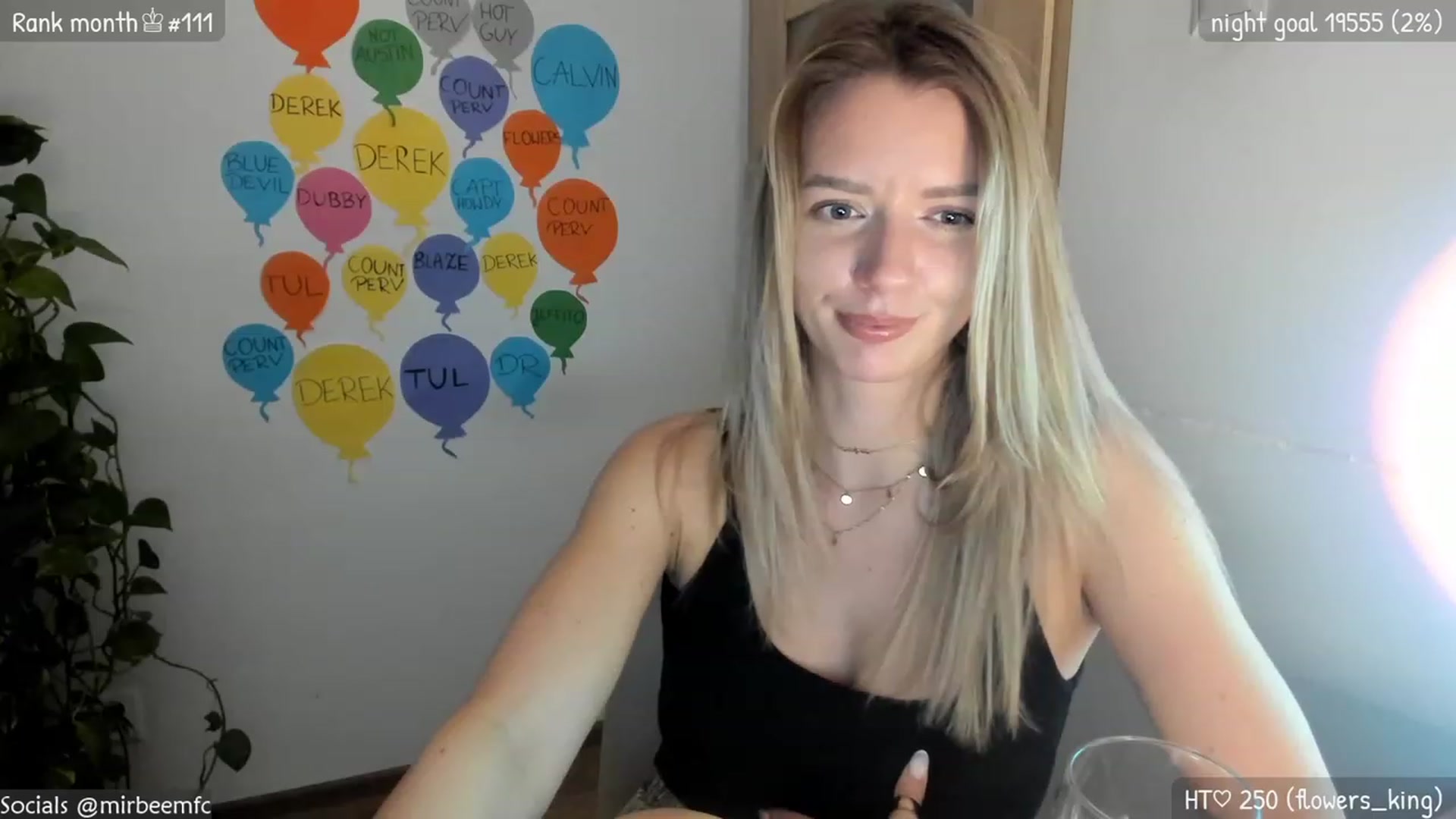 Gallery image thumbnail from MirBee's myfreecams stream on, 03/26/2023, 23:25 image 10 of 20