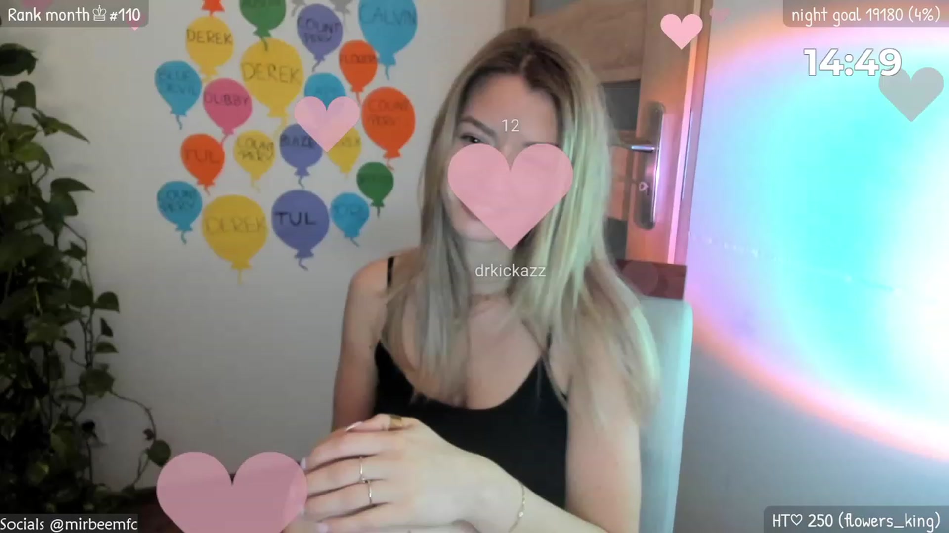 Gallery image thumbnail from MirBee's myfreecams stream on, 03/27/2023, 24:22 image 4 of 20