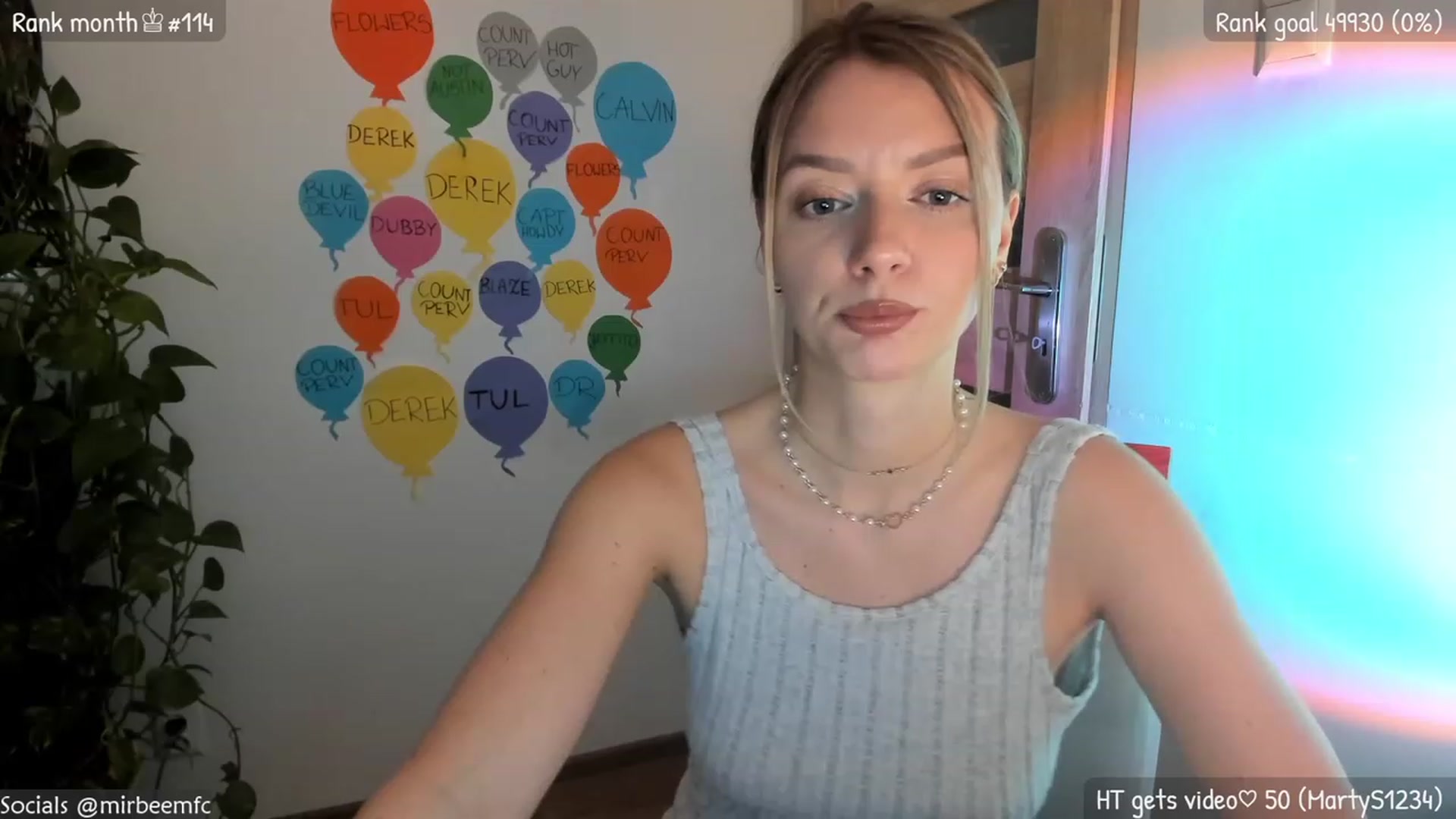 Gallery image thumbnail from MirBee's myfreecams stream on, 03/28/2023, 22:02 image 7 of 20