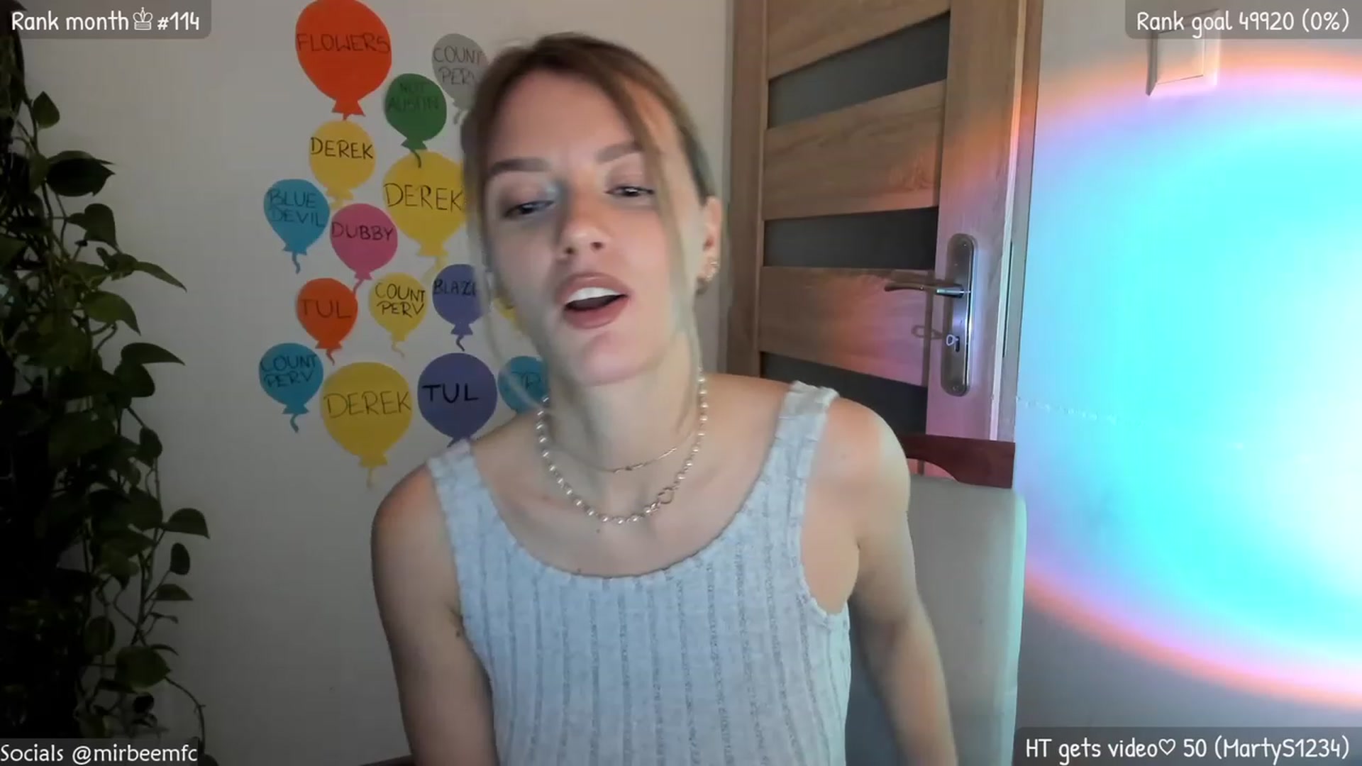 Gallery image thumbnail from MirBee's myfreecams stream on, 03/28/2023, 22:02 image 15 of 20