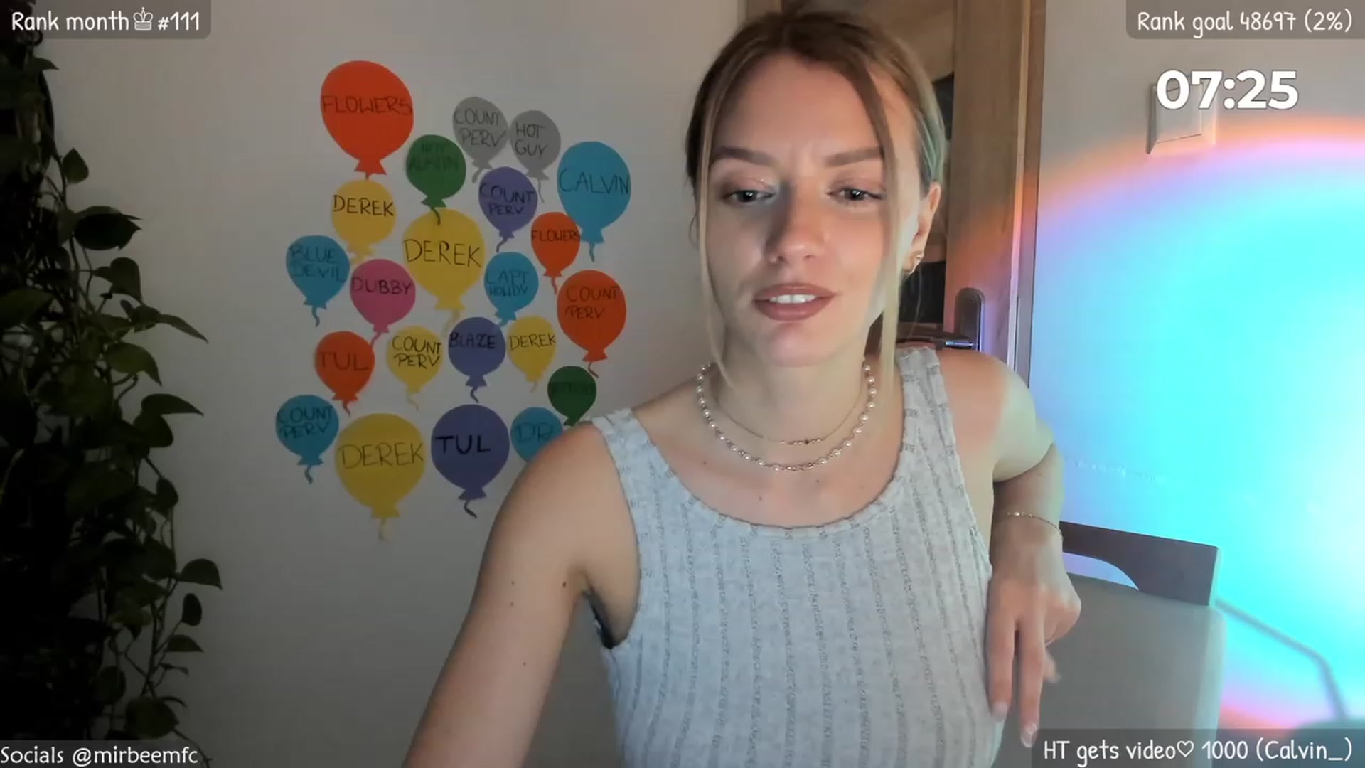 Gallery image thumbnail from MirBee's myfreecams stream on, 03/28/2023, 22:55 image 16 of 20
