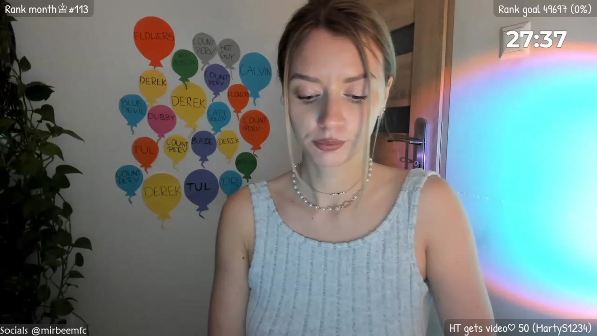 Gallery image thumbnail from MirBee's myfreecams stream on, 03/28/2023, 22:55 image 4 of 20