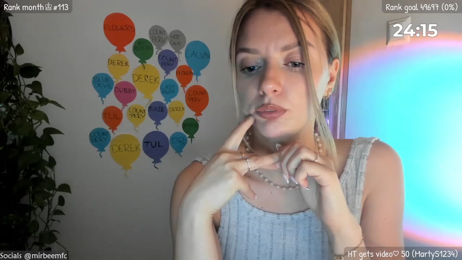 Gallery image thumbnail from MirBee's myfreecams stream on, 03/28/2023, 22:55 image 6 of 20