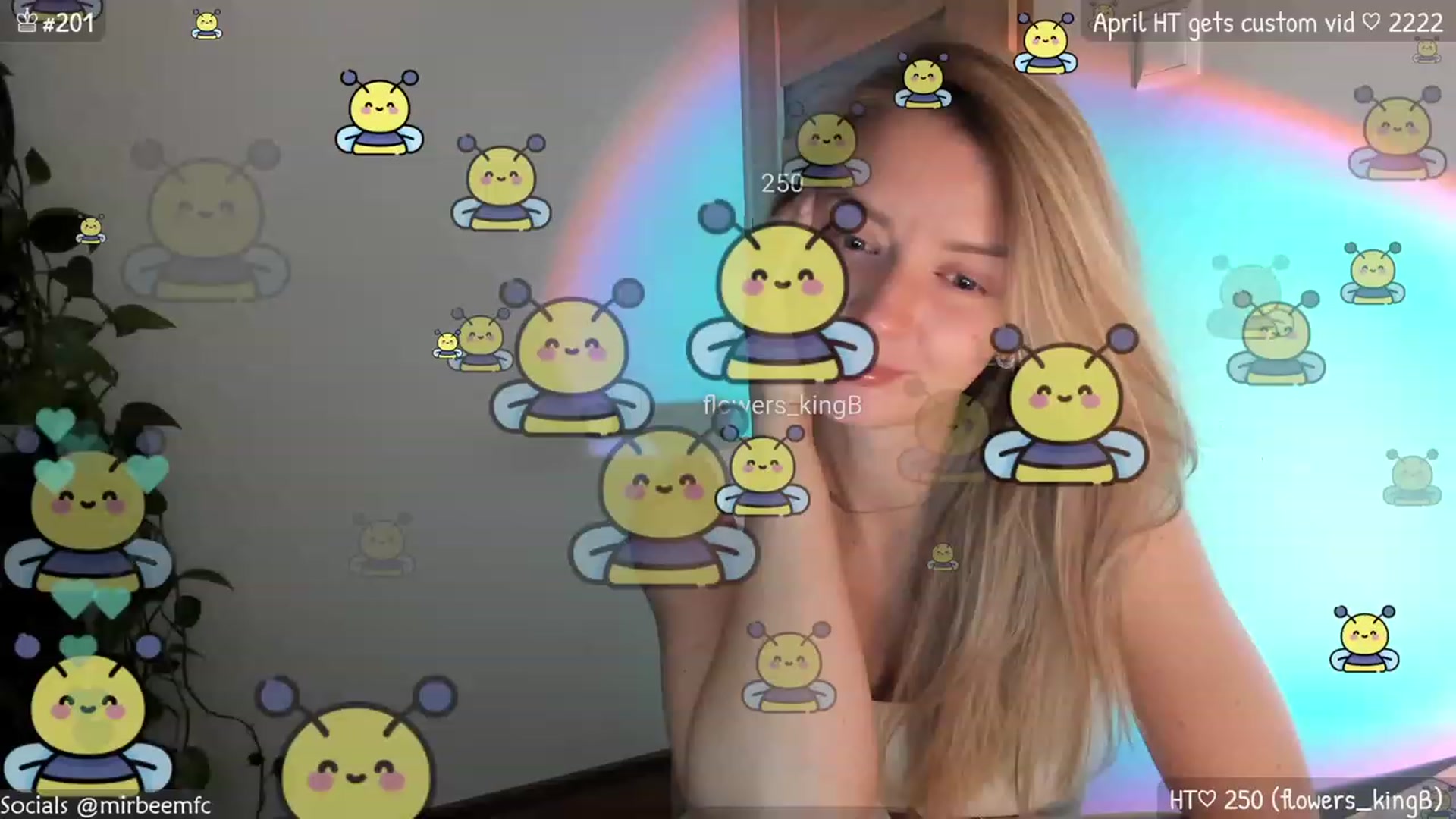 Gallery image thumbnail from MirBee's myfreecams stream on, 04/17/2023, 21:37 image 6 of 20