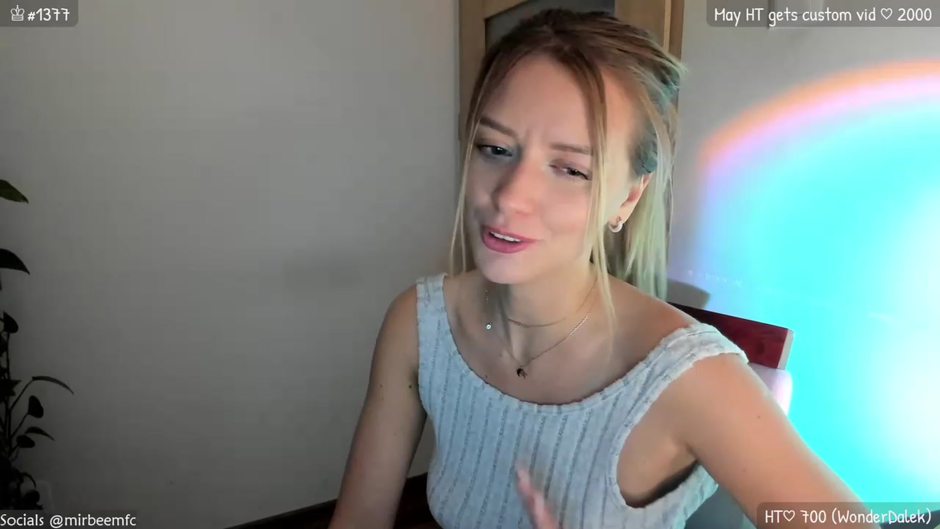 Gallery image thumbnail from MirBee's myfreecams stream on, 05/07/2023, 01:01 image 20 of 20