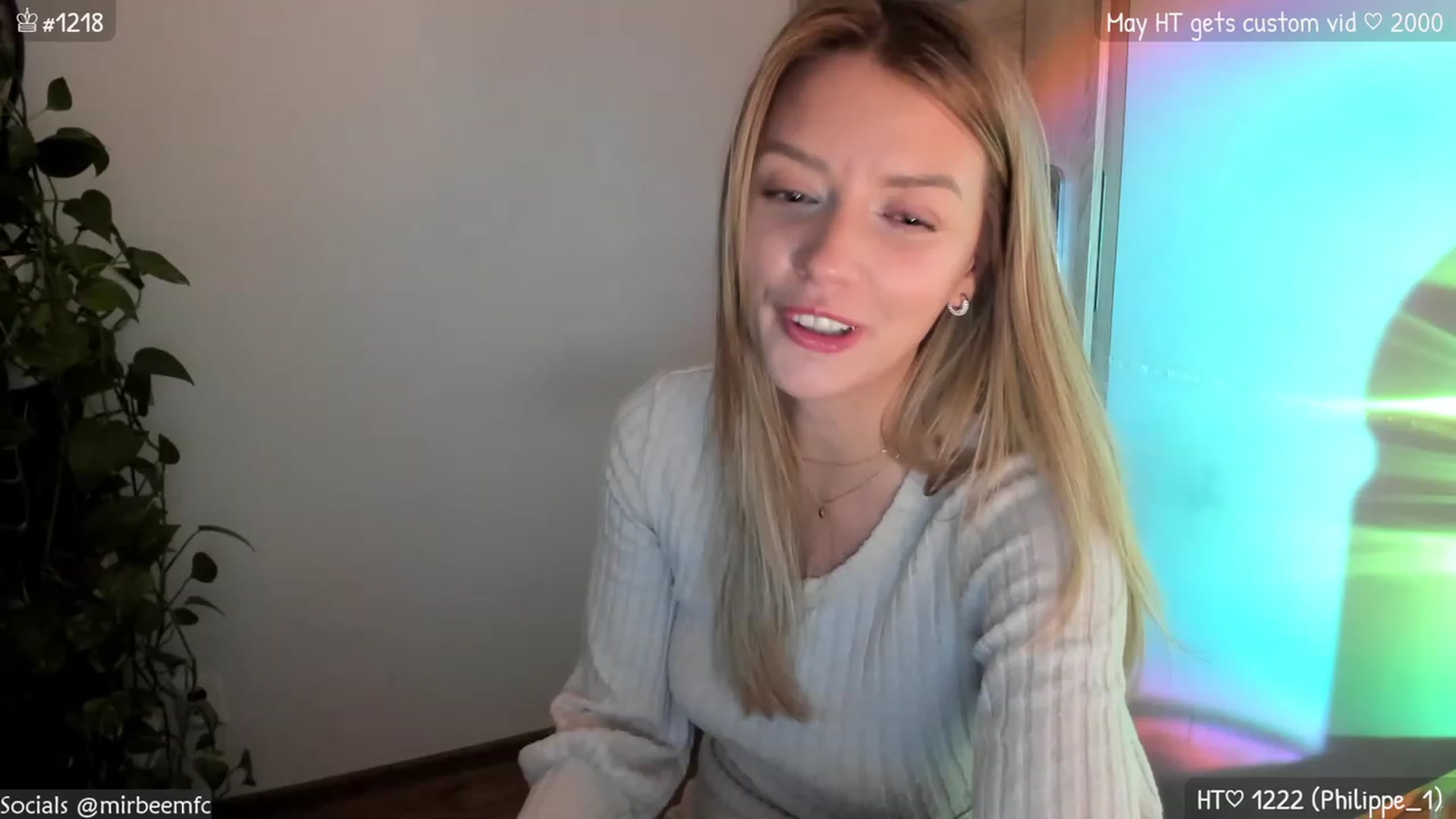 Gallery image thumbnail from MirBee's myfreecams stream on, 05/07/2023, 21:56 image 18 of 20
