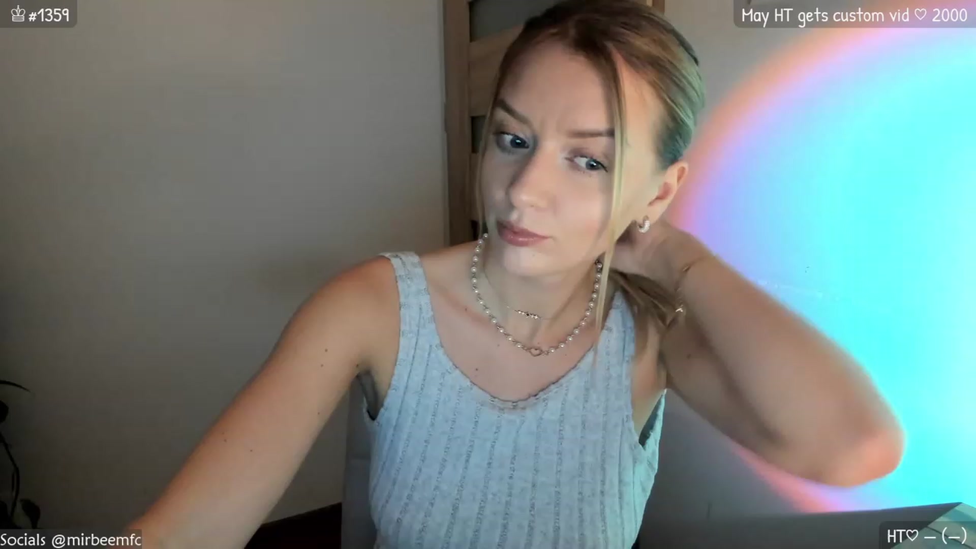 Gallery image thumbnail from MirBee's myfreecams stream on, 05/16/2023, 22:00 image 1 of 20