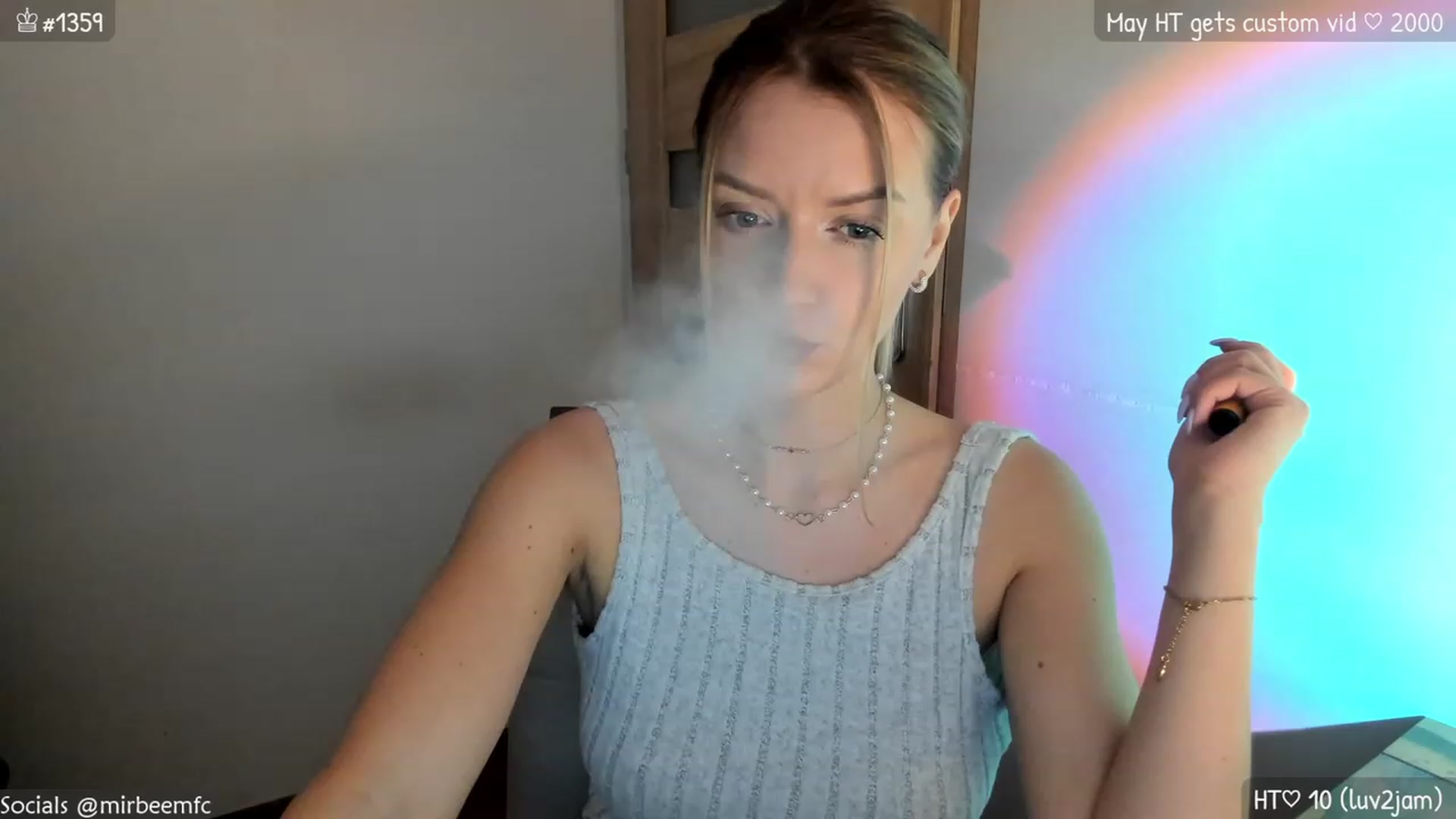 Gallery image thumbnail from MirBee's myfreecams stream on, 05/16/2023, 22:00 image 2 of 20
