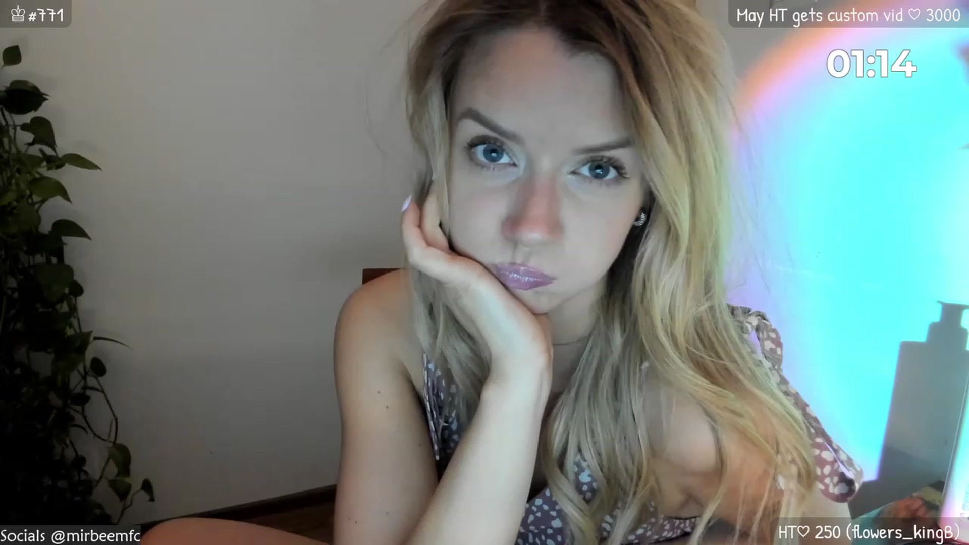 Gallery image thumbnail from MirBee's myfreecams stream on, 05/27/2023, 24:31 image 20 of 20
