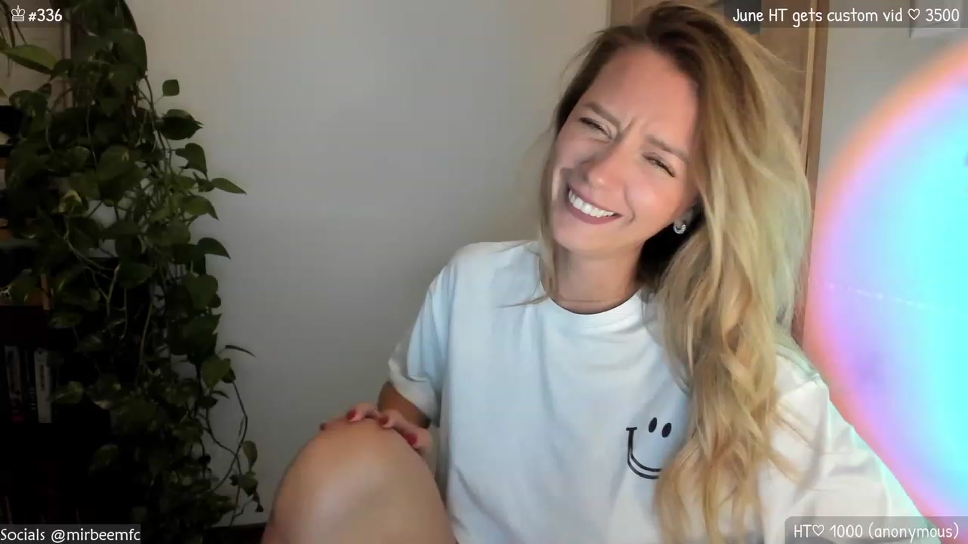 Gallery image thumbnail from MirBee's myfreecams stream on, 06/06/2023, 22:13 image 14 of 20