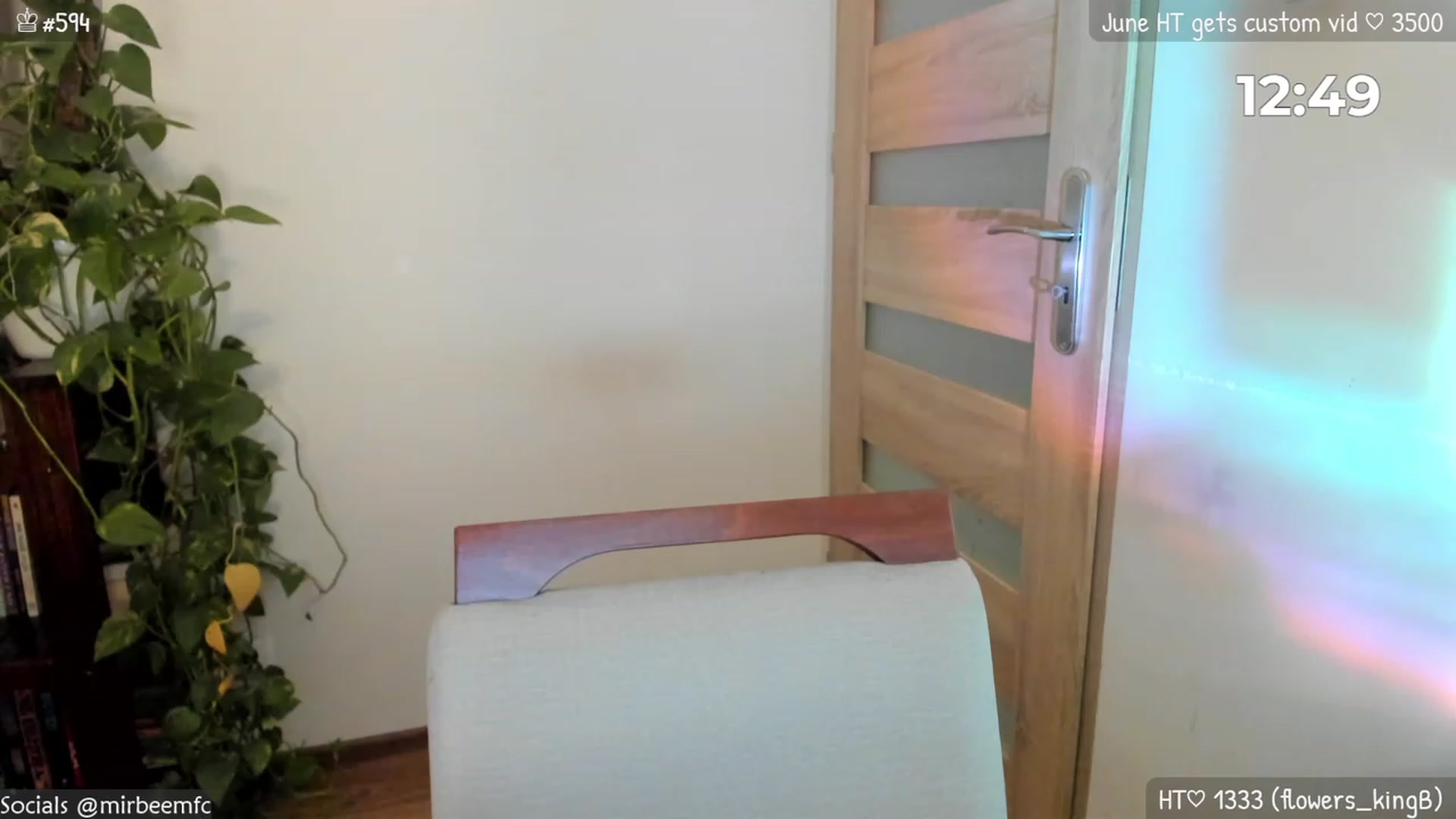 Gallery image thumbnail from MirBee's myfreecams stream on, 06/24/2023, 01:06 image 20 of 20