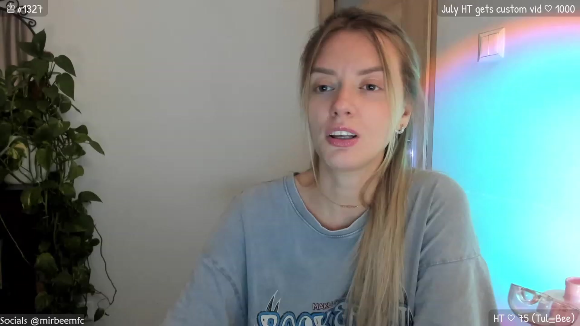 Gallery image thumbnail from MirBee's myfreecams stream on, 07/06/2023, 22:42 image 12 of 20