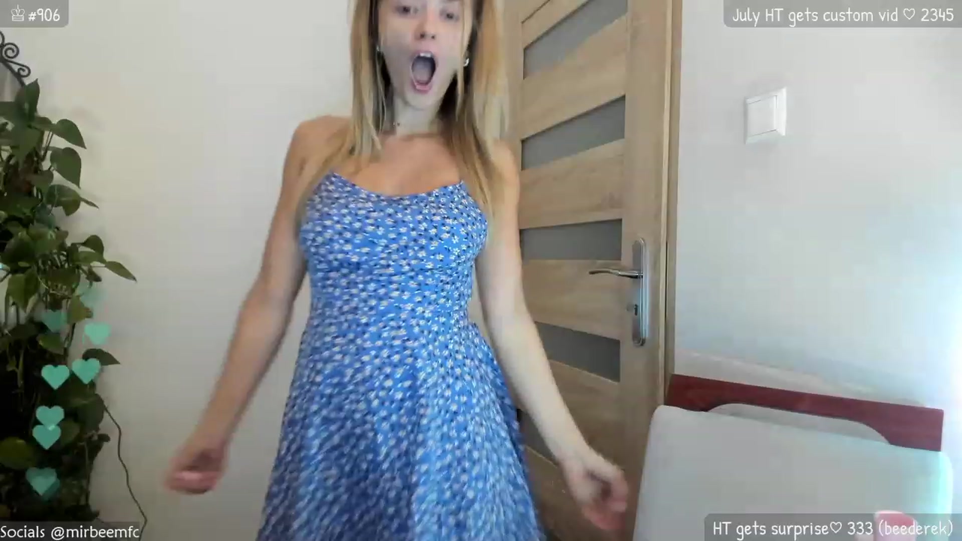 Gallery image thumbnail from MirBee's myfreecams stream on, 07/08/2023, 23:06 image 5 of 20