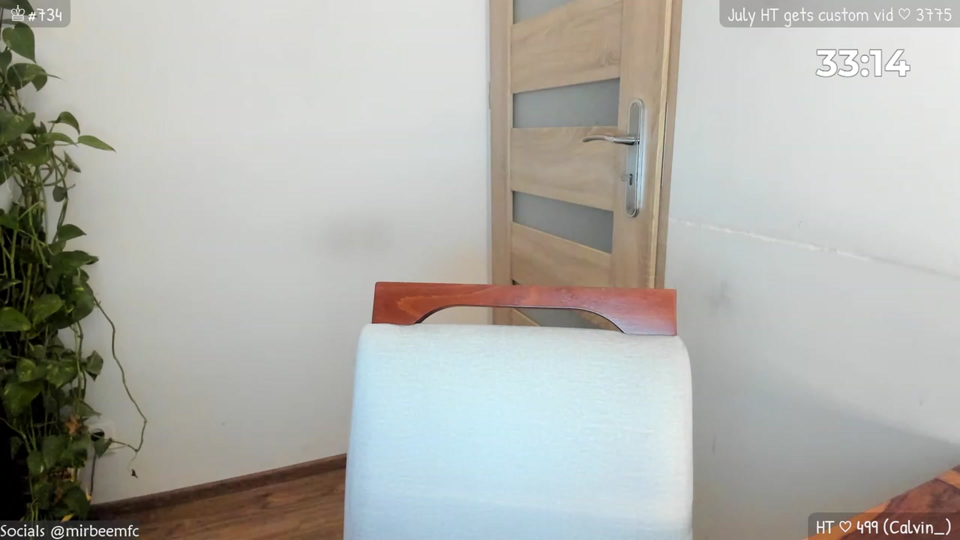 Gallery image thumbnail from MirBee's myfreecams stream on, 07/16/2023, 22:27 image 5 of 20