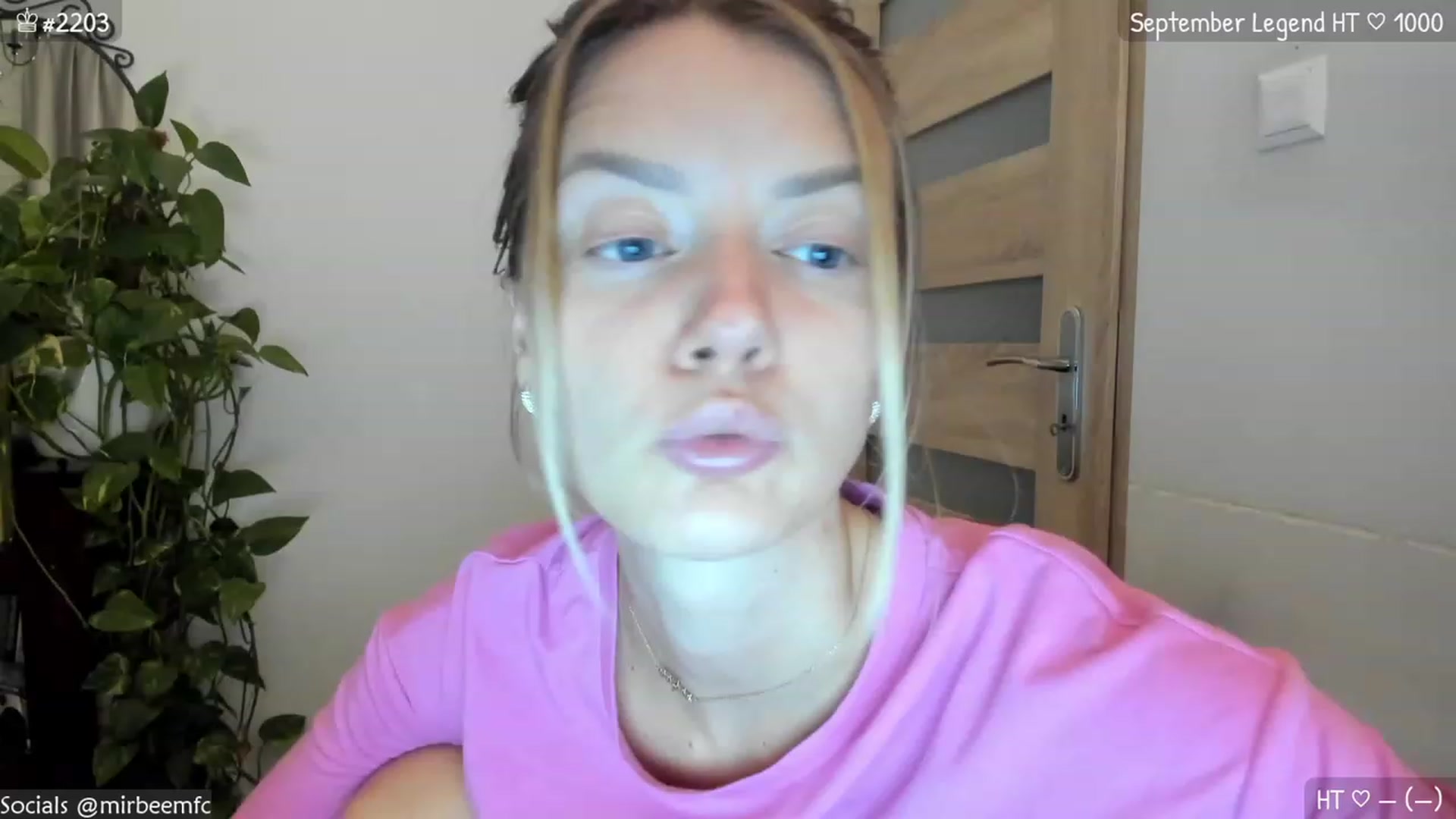Gallery image thumbnail from MirBee's myfreecams stream on, 09/11/2023, 22:43 image 1 of 20