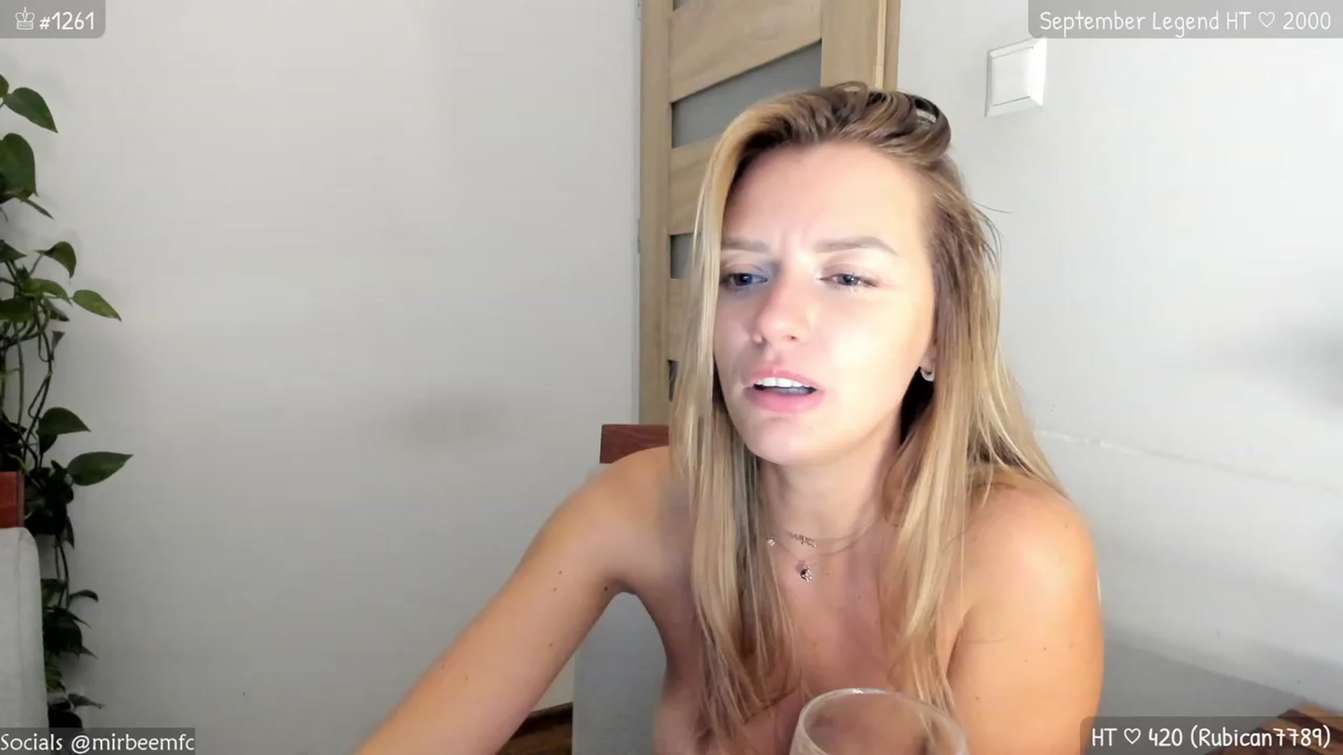 Gallery image thumbnail from MirBee's myfreecams stream on, 09/14/2023, 01:40 image 9 of 20