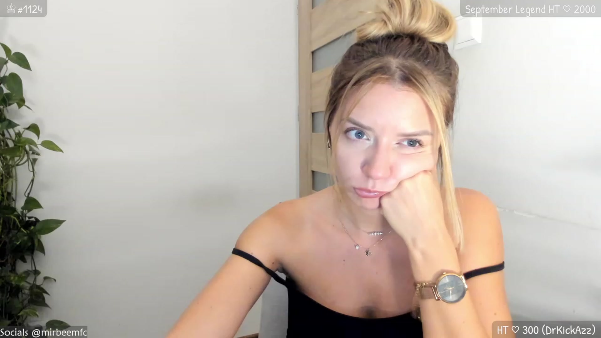 Gallery image thumbnail from MirBee's myfreecams stream on, 09/14/2023, 22:51 image 17 of 20