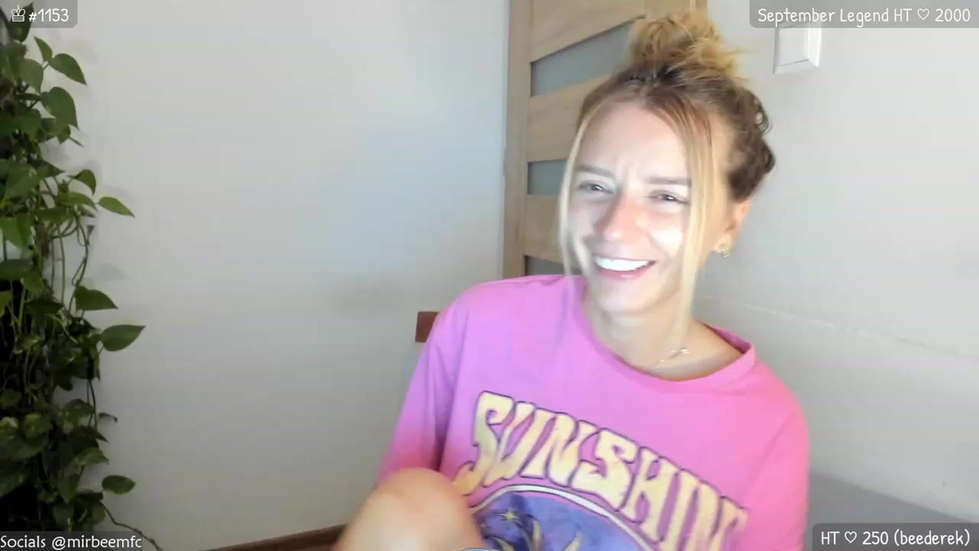 Gallery image thumbnail from MirBee's myfreecams stream on, 09/16/2023, 22:50 image 9 of 20