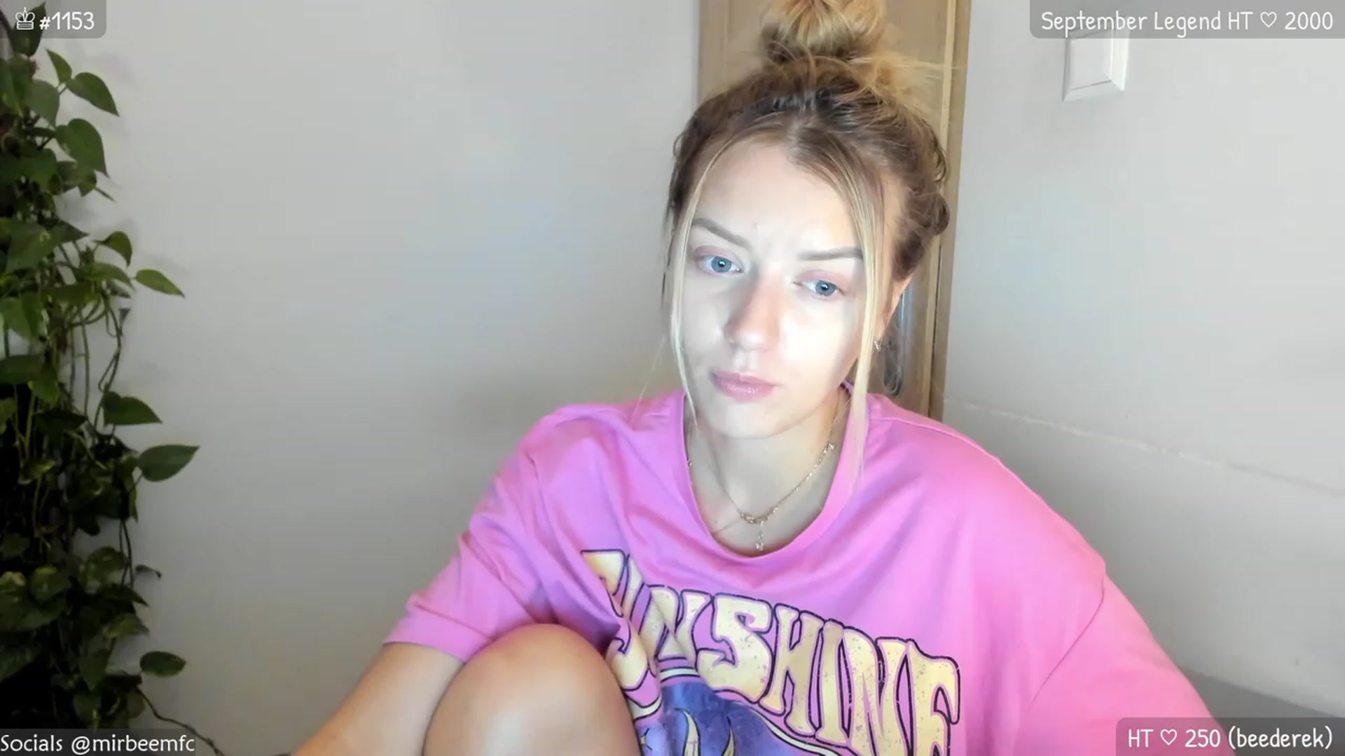 Gallery image thumbnail from MirBee's myfreecams stream on, 09/16/2023, 22:50 image 6 of 20