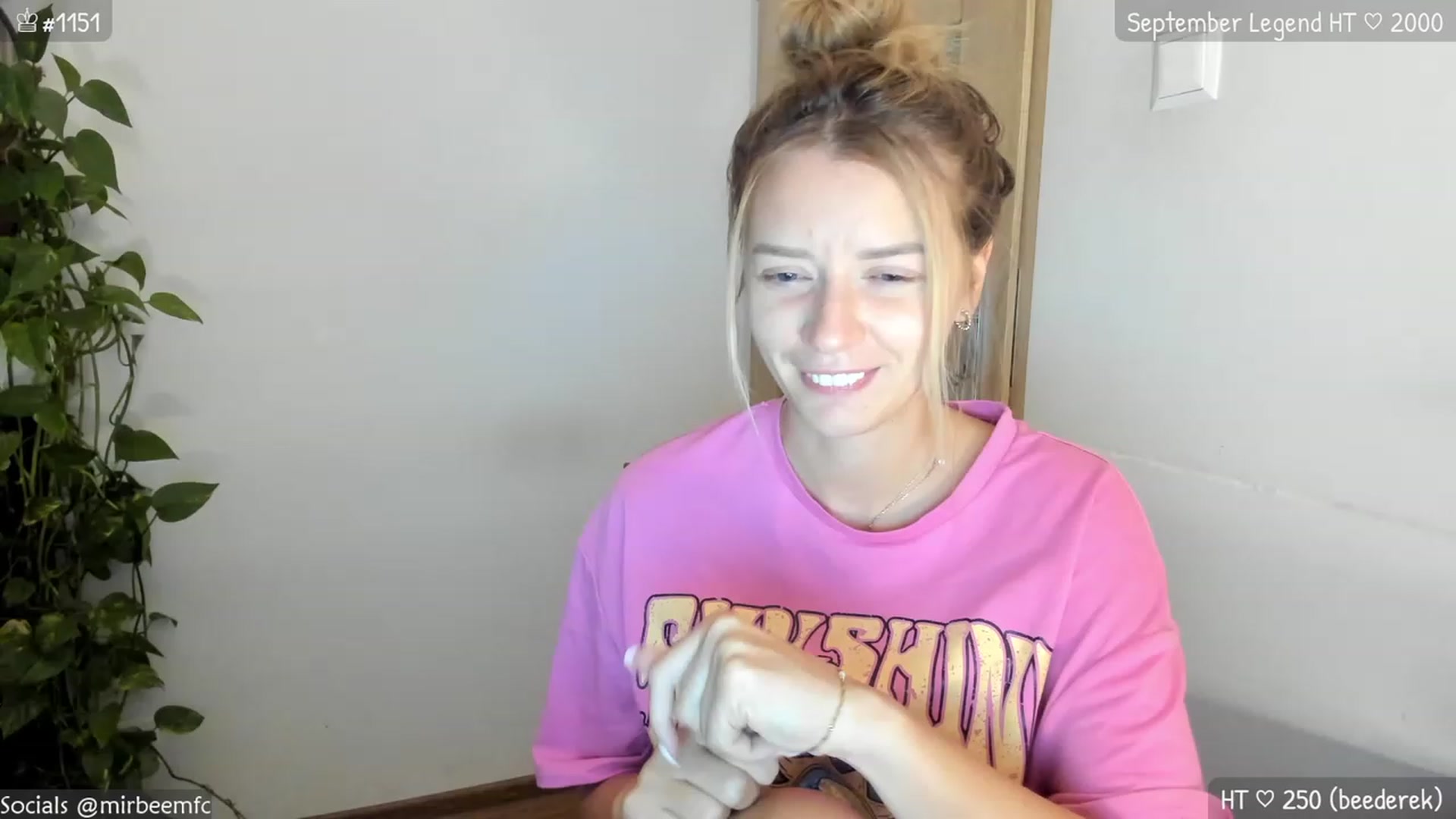 Gallery image thumbnail from MirBee's myfreecams stream on, 09/16/2023, 22:50 image 1 of 20