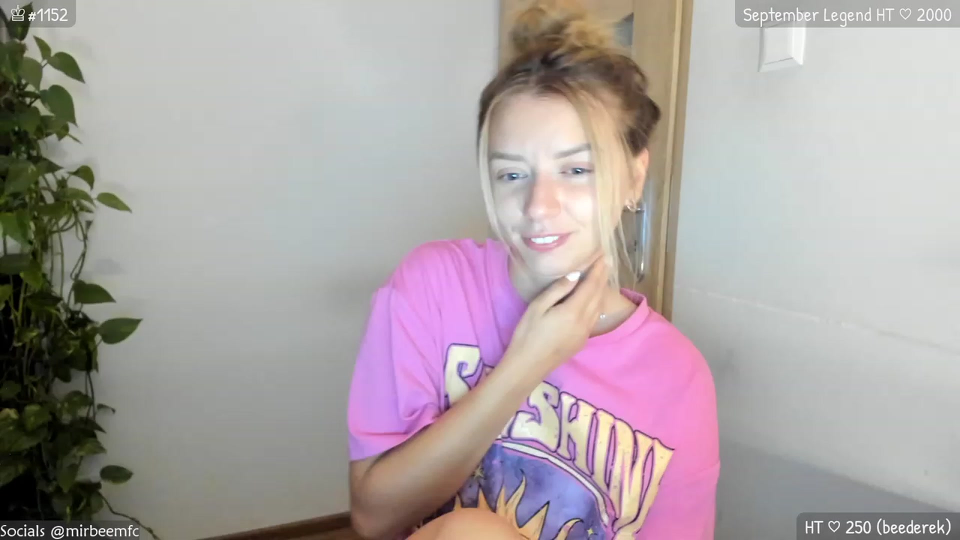 Gallery image thumbnail from MirBee's myfreecams stream on, 09/16/2023, 22:50 image 2 of 20