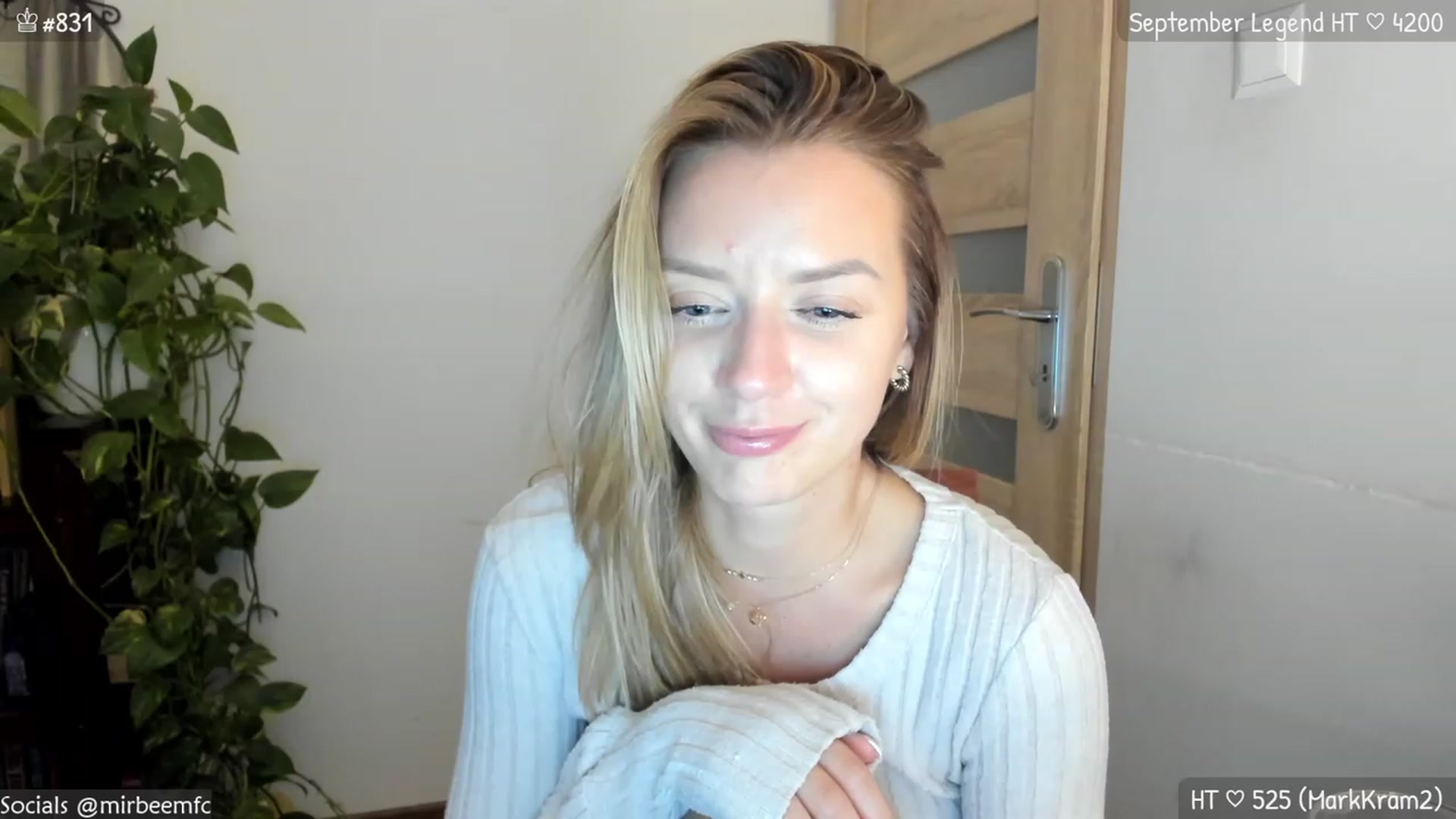 Gallery image thumbnail from MirBee's myfreecams stream on, 09/20/2023, 23:22 image 14 of 20