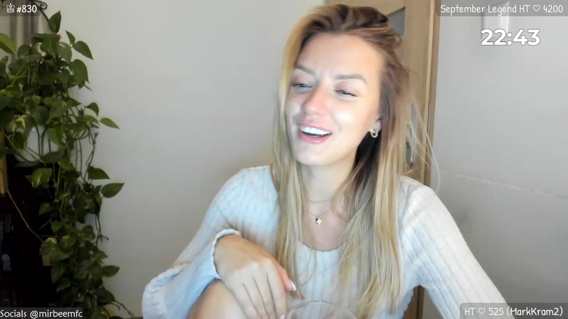 Gallery image thumbnail from MirBee's myfreecams stream on, 09/20/2023, 23:22 image 16 of 20